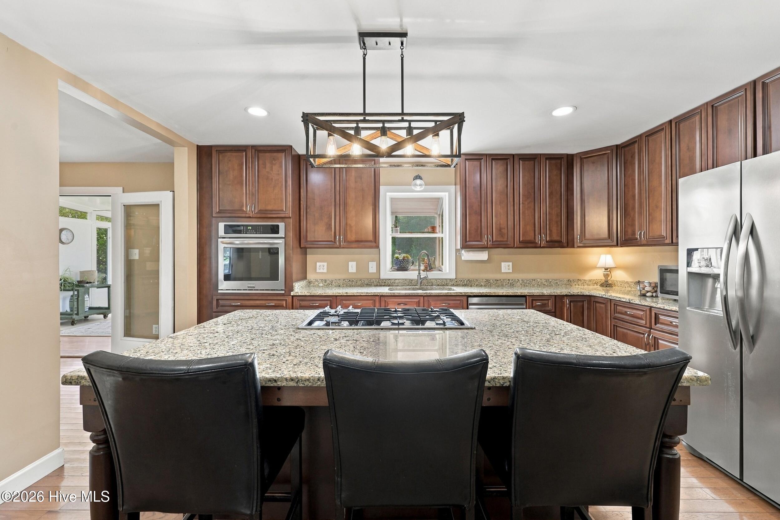 138 County Line Road Property Photo 15