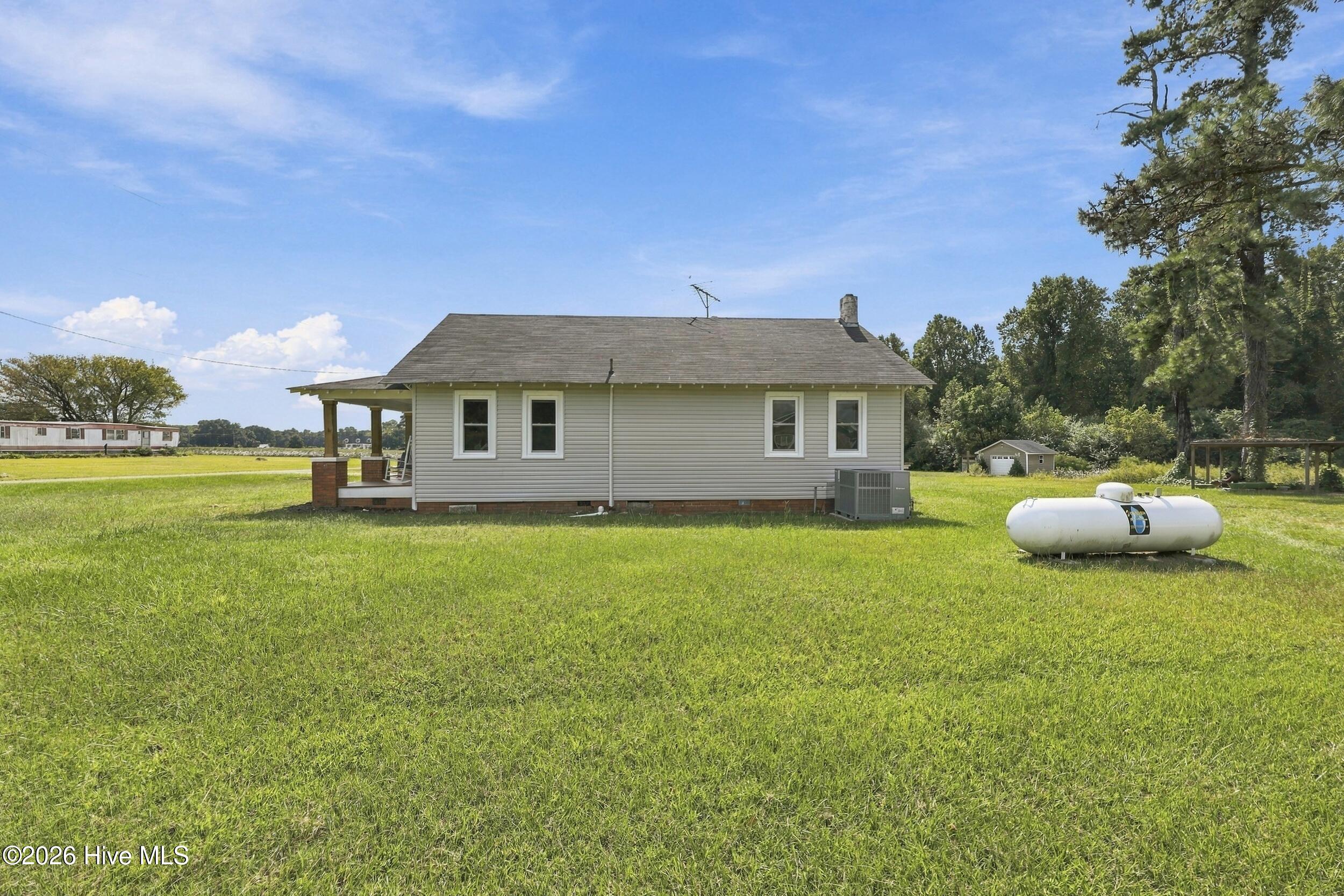 111 Nixon Road Property Photo 22