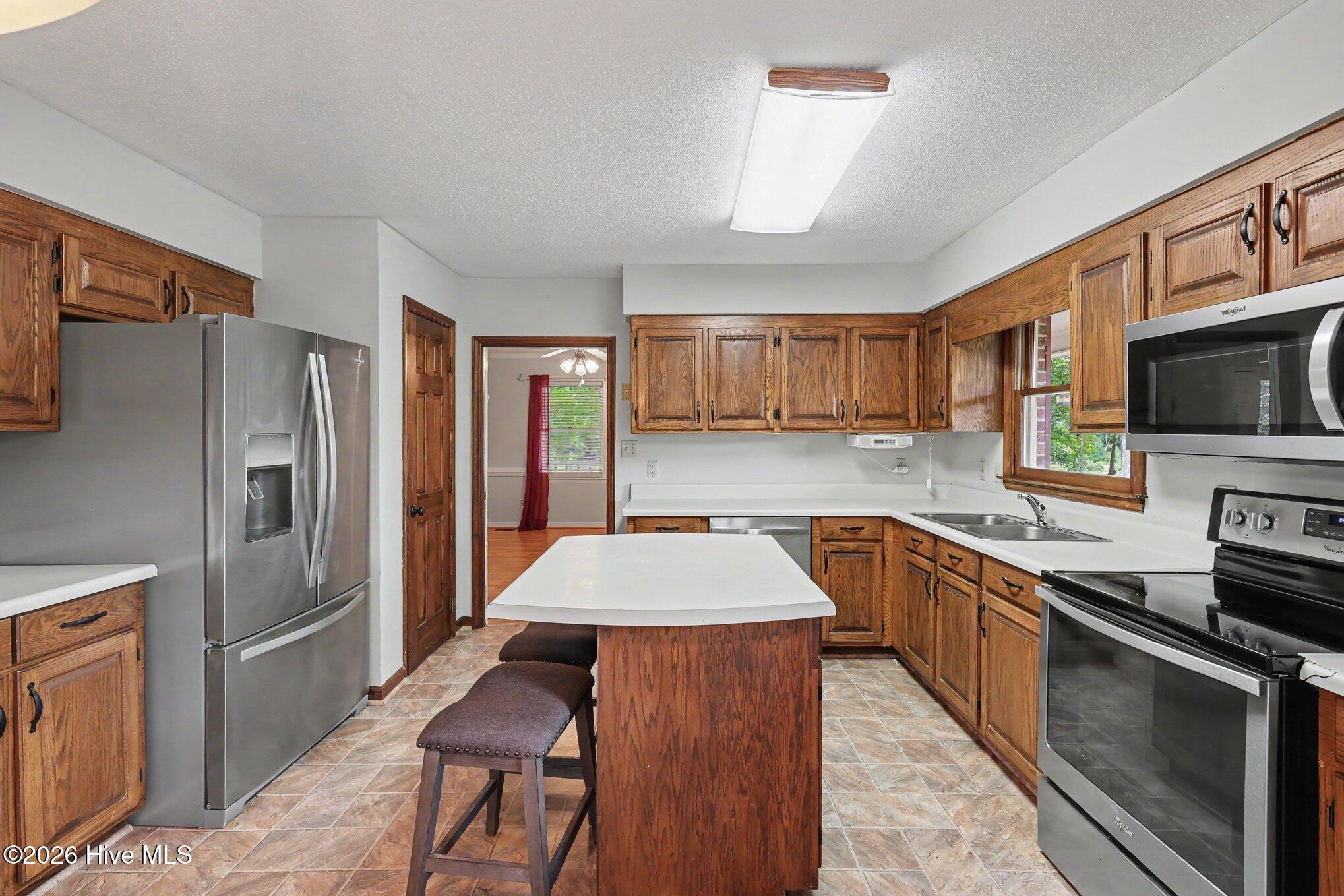 100 Dogwood Drive Property Photo 14