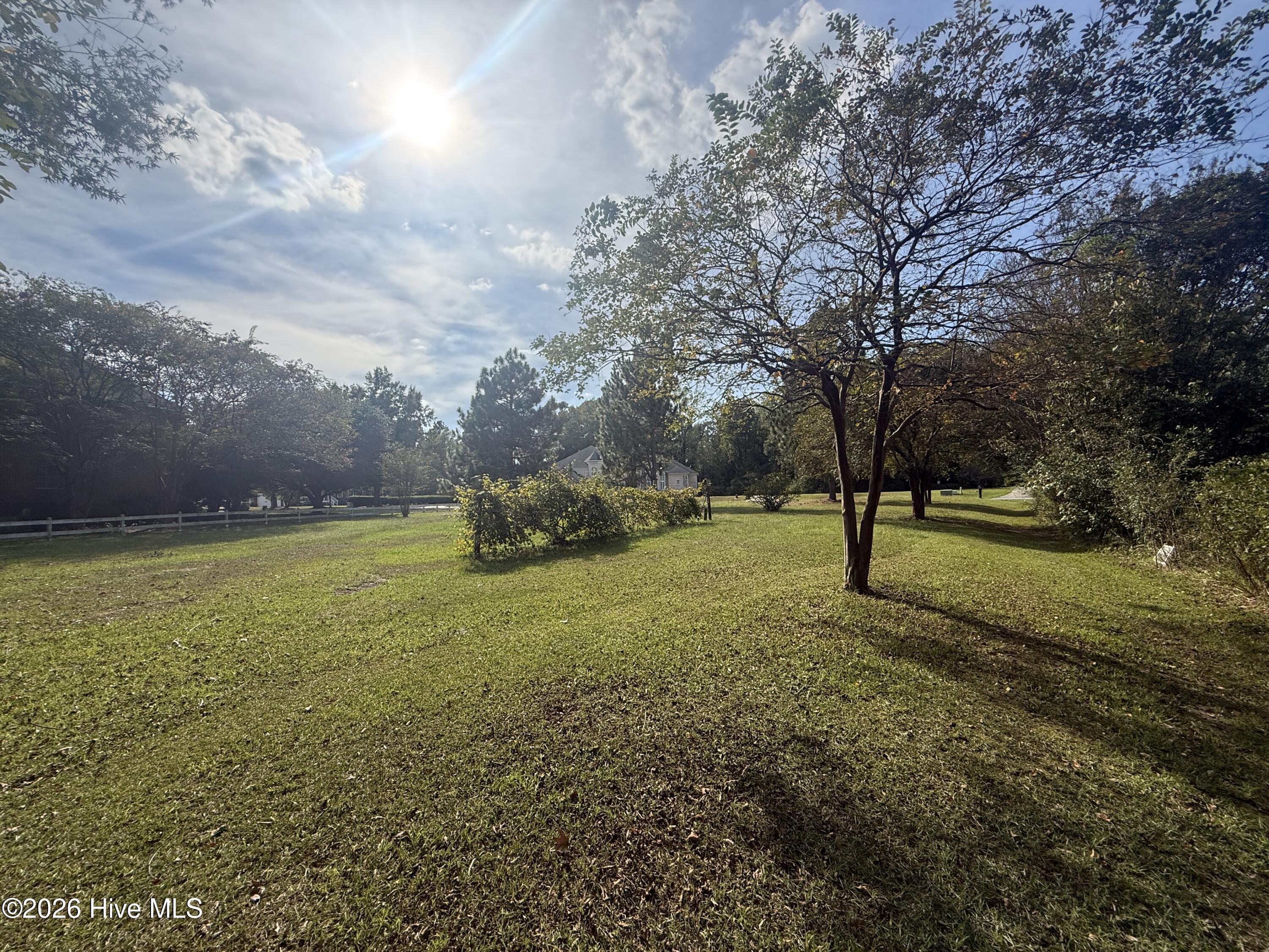 2129 Briarwood Drive Property Photo 12
