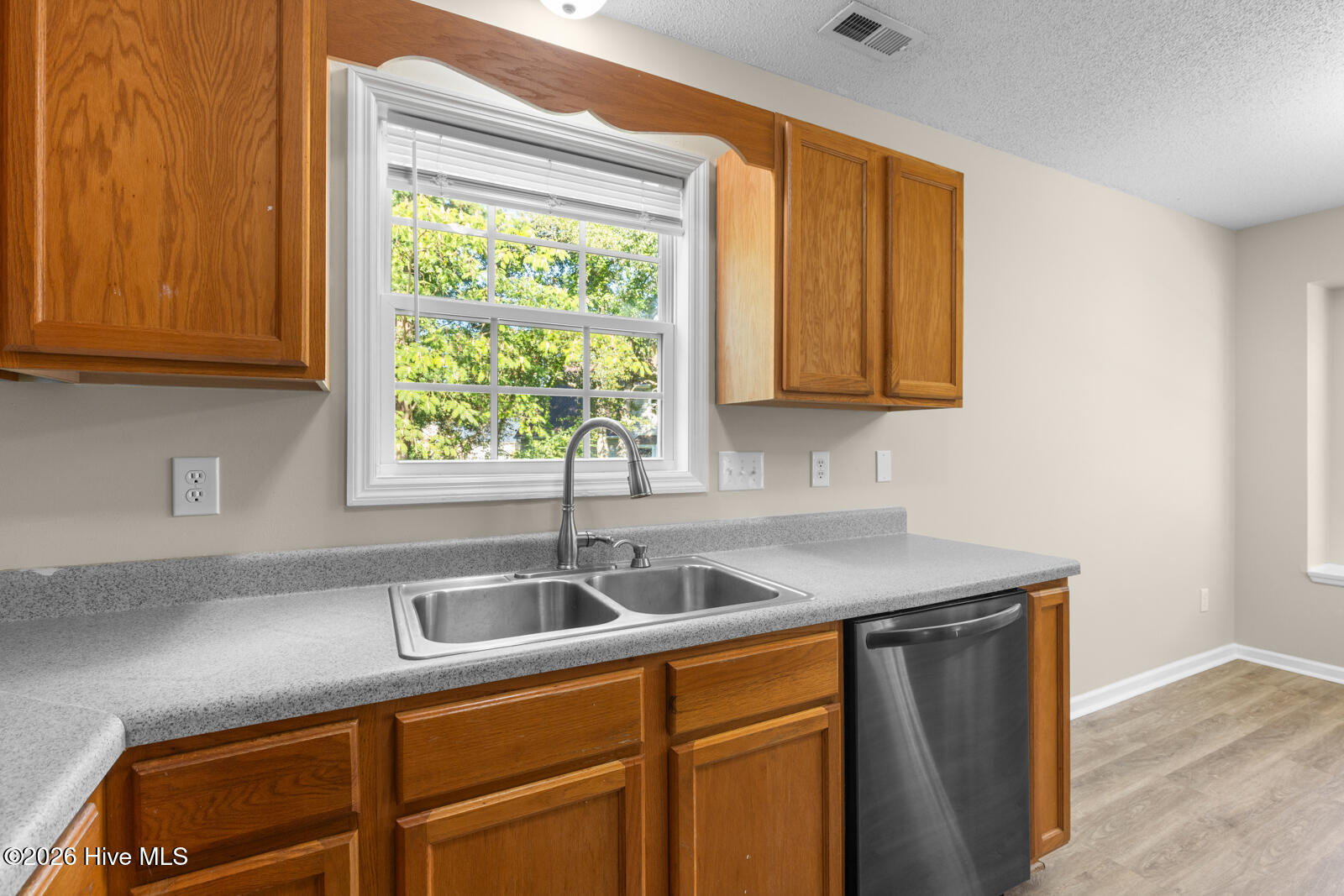 403 Huff Drive Property Photo 13