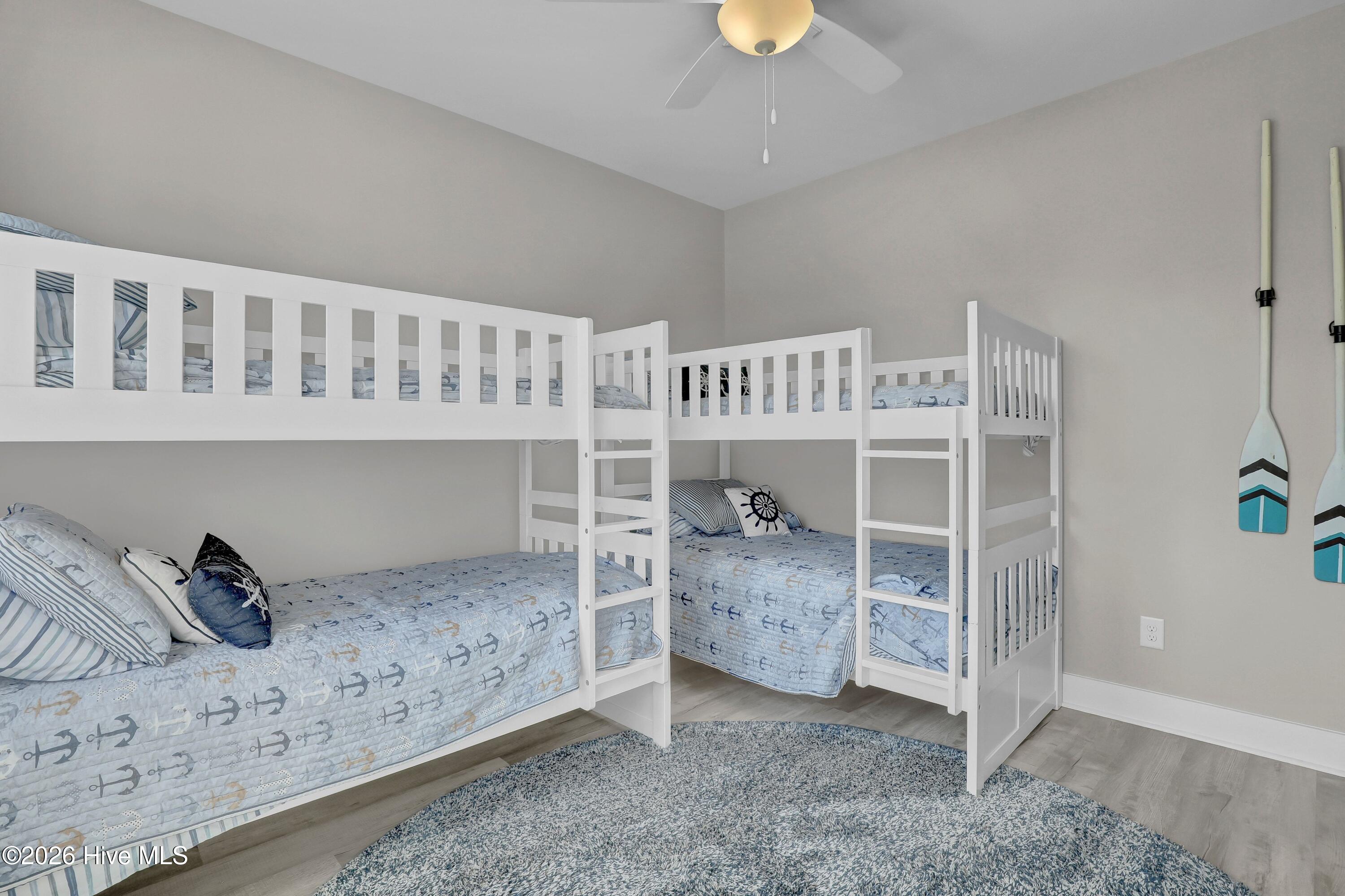 825a N New River Drive Property Photo 18