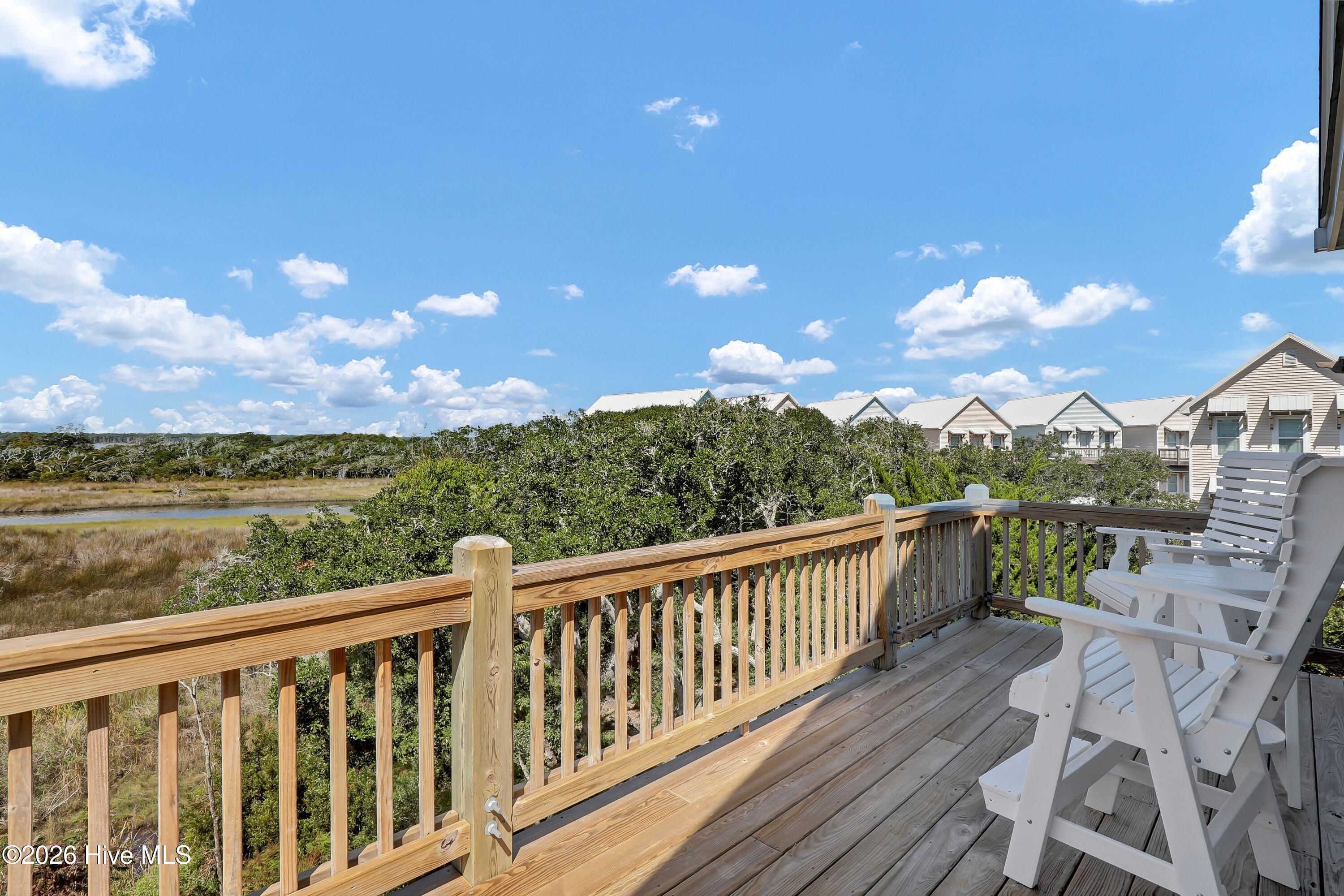 825a N New River Drive Property Photo 37