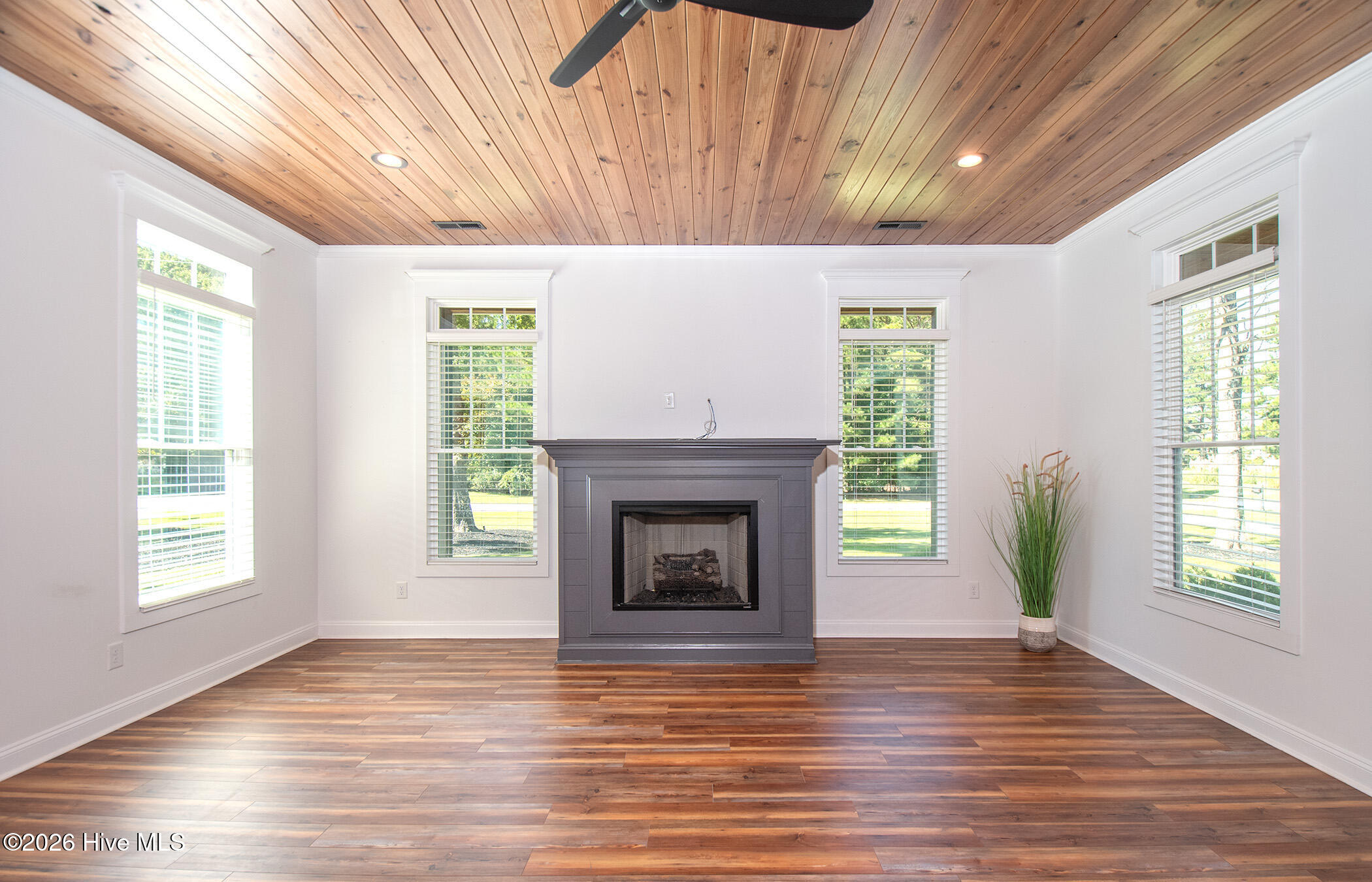282 Old Stanton Road Property Photo 6