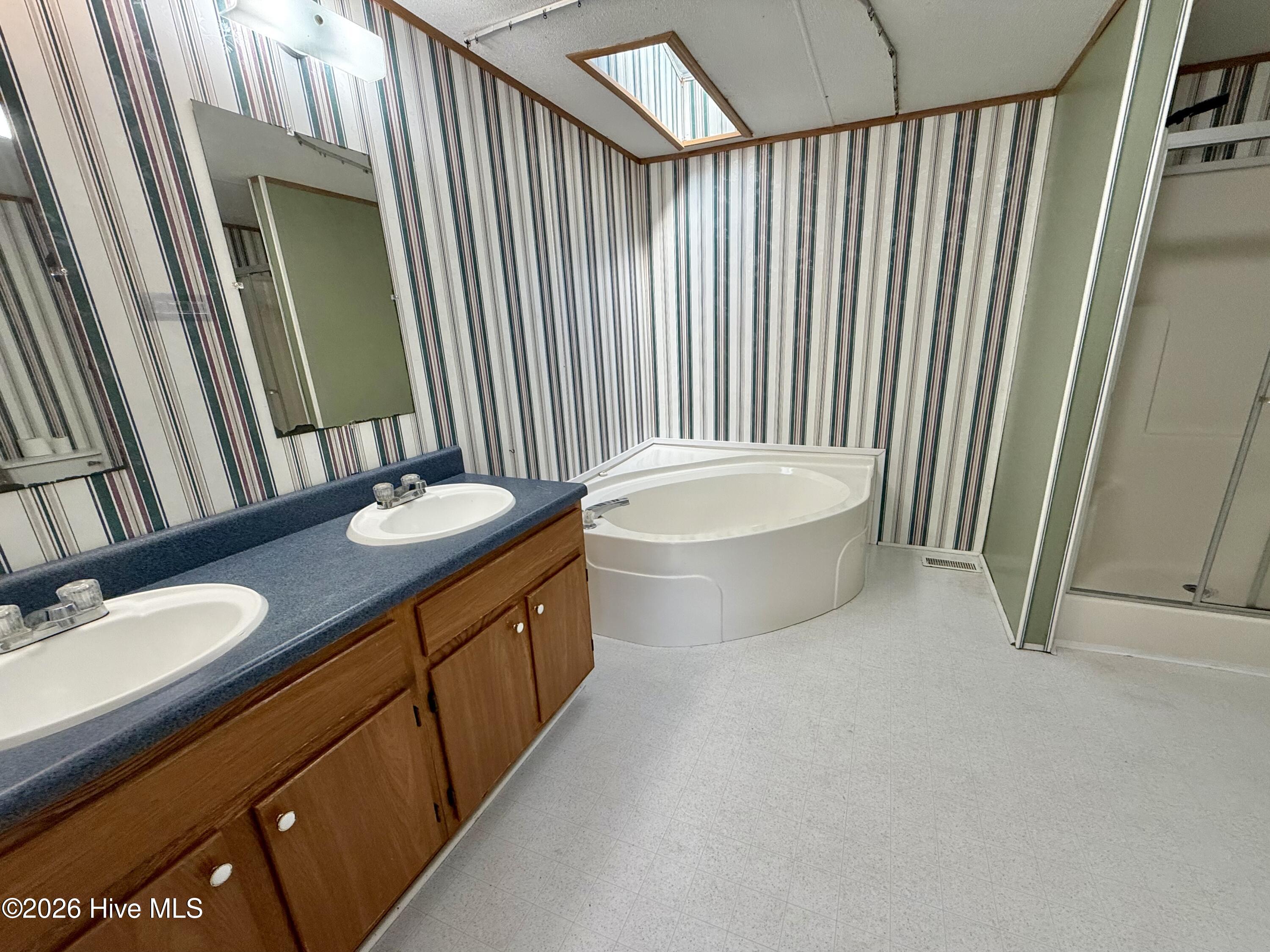 2534 Yankee Court Property Photo 16