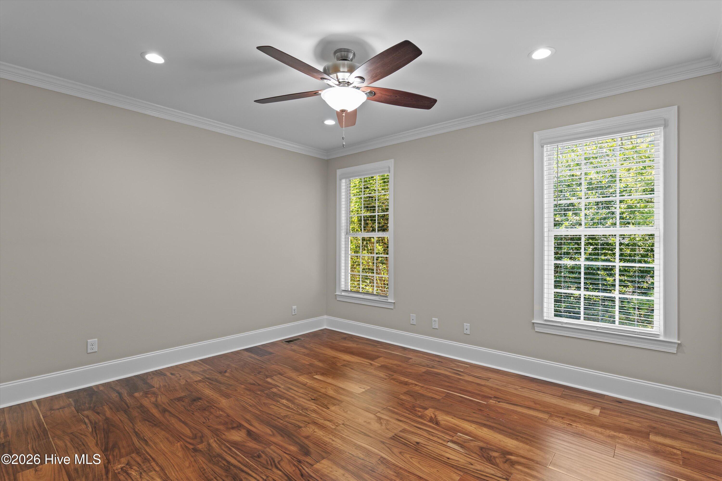 602 Emerald Crossing Property Photo 36