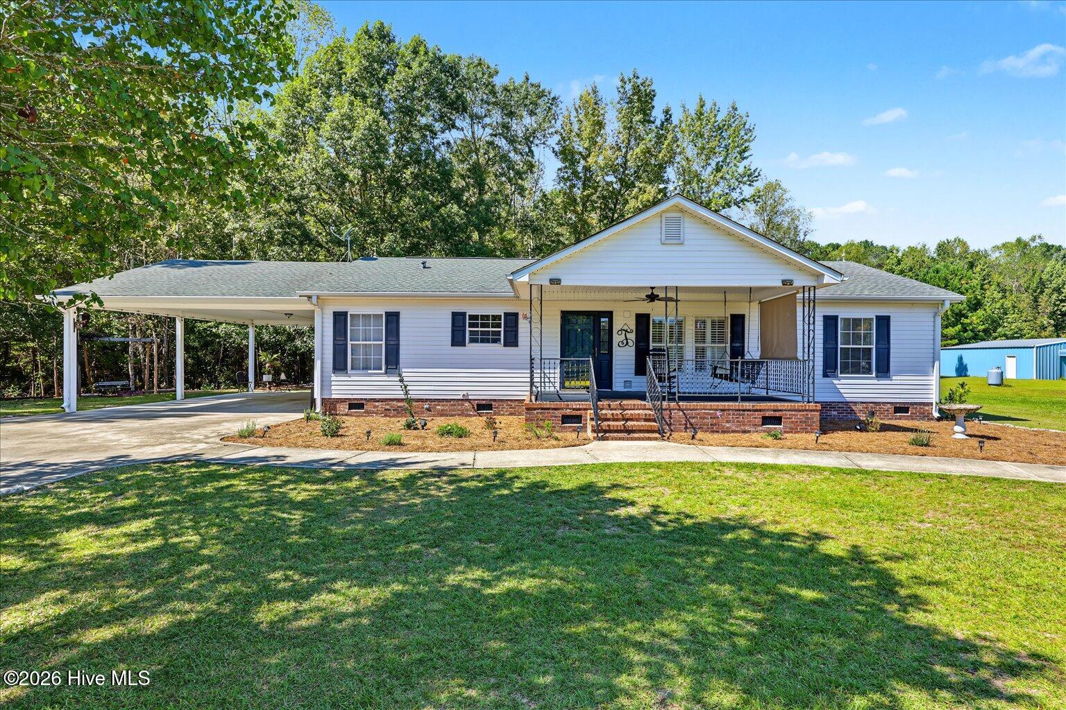 1101 Old Northeast Road Property Photo 1