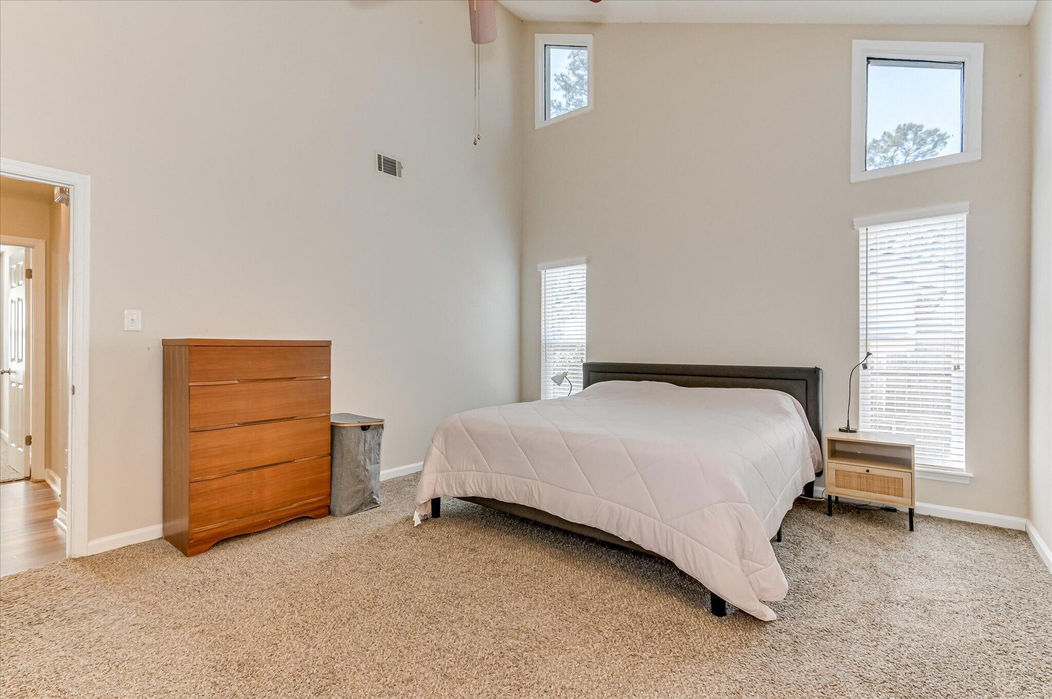 2015 Bridgewater Drive Property Photo 24