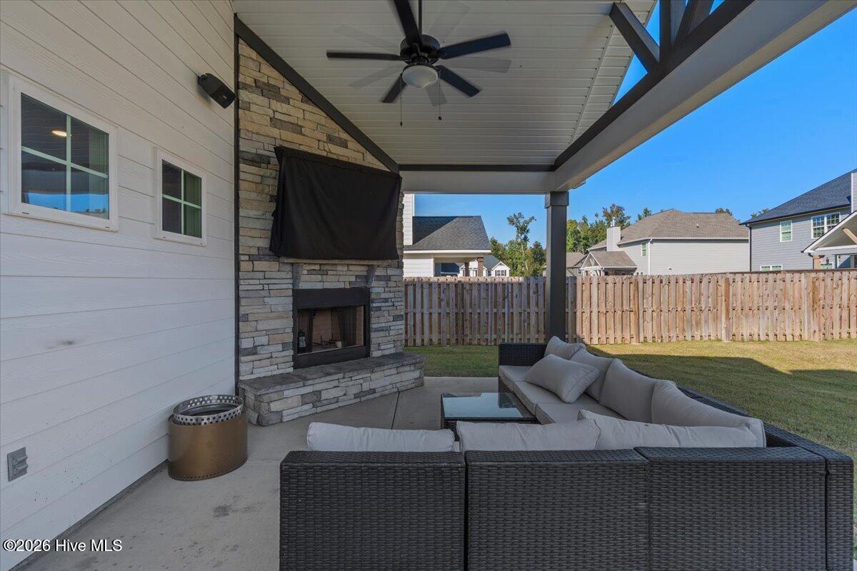 876 Kilworth Circle Property Photo 11
