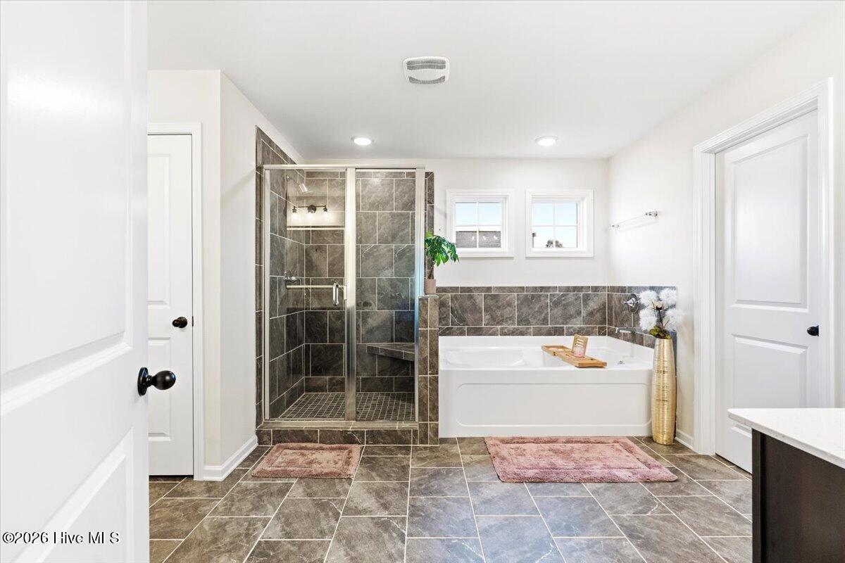 876 Kilworth Circle Property Photo 41