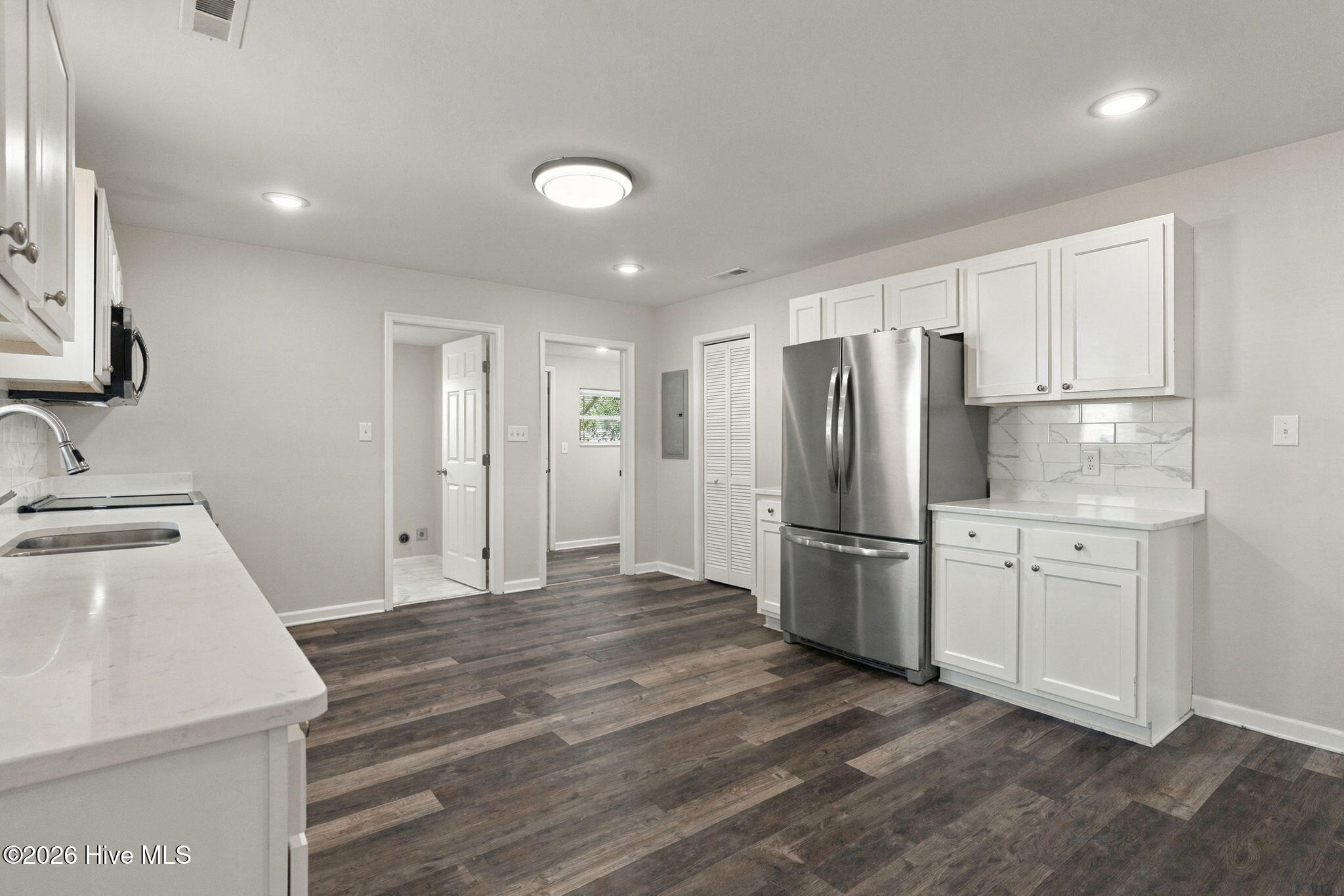 3631 S Lynch Street Property Photo 12