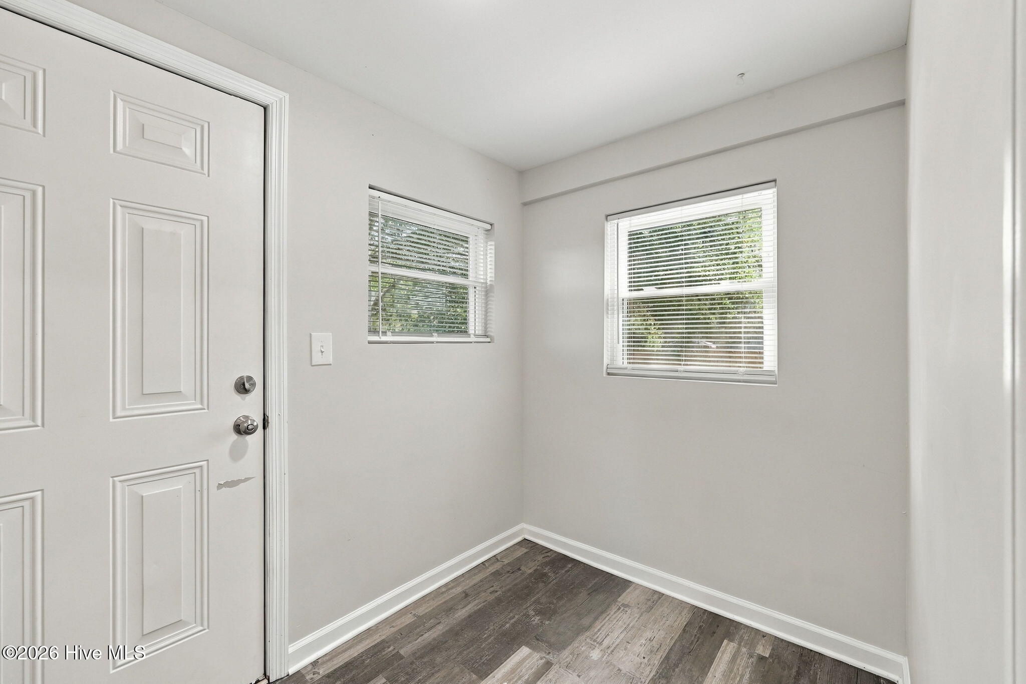 3631 S Lynch Street Property Photo 18