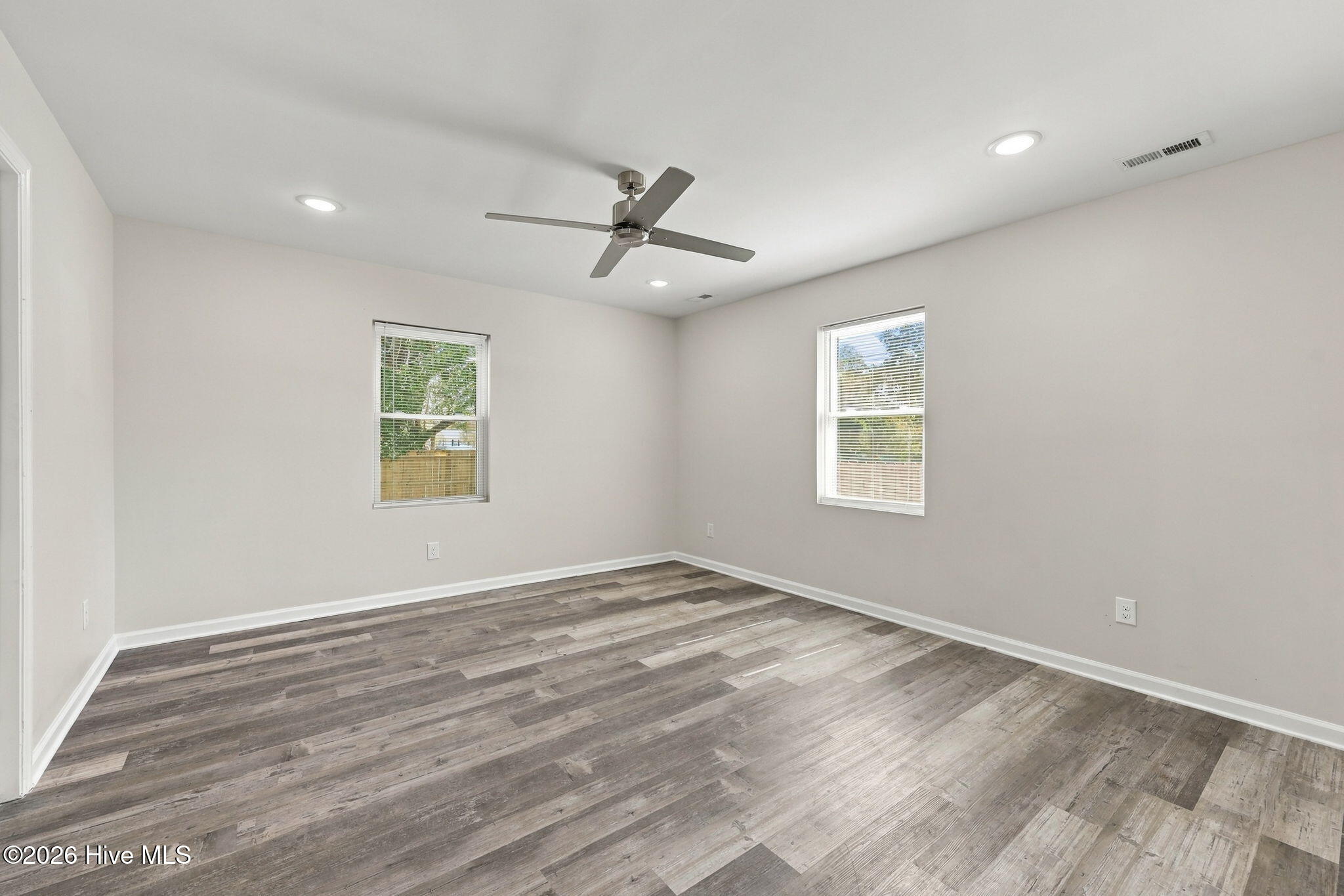 3631 S Lynch Street Property Photo 21