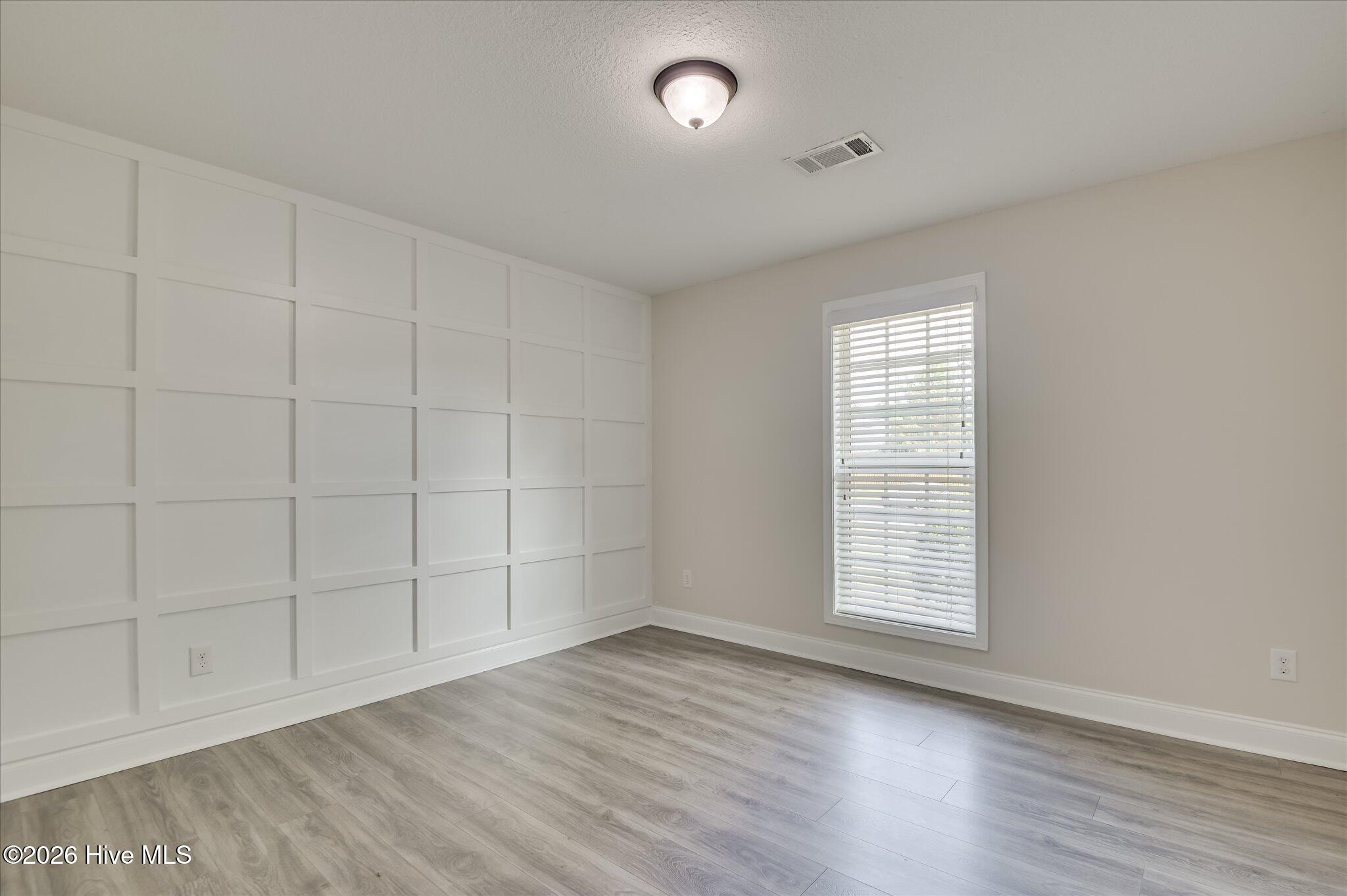 2054 Lake Forest Drive Property Photo 28