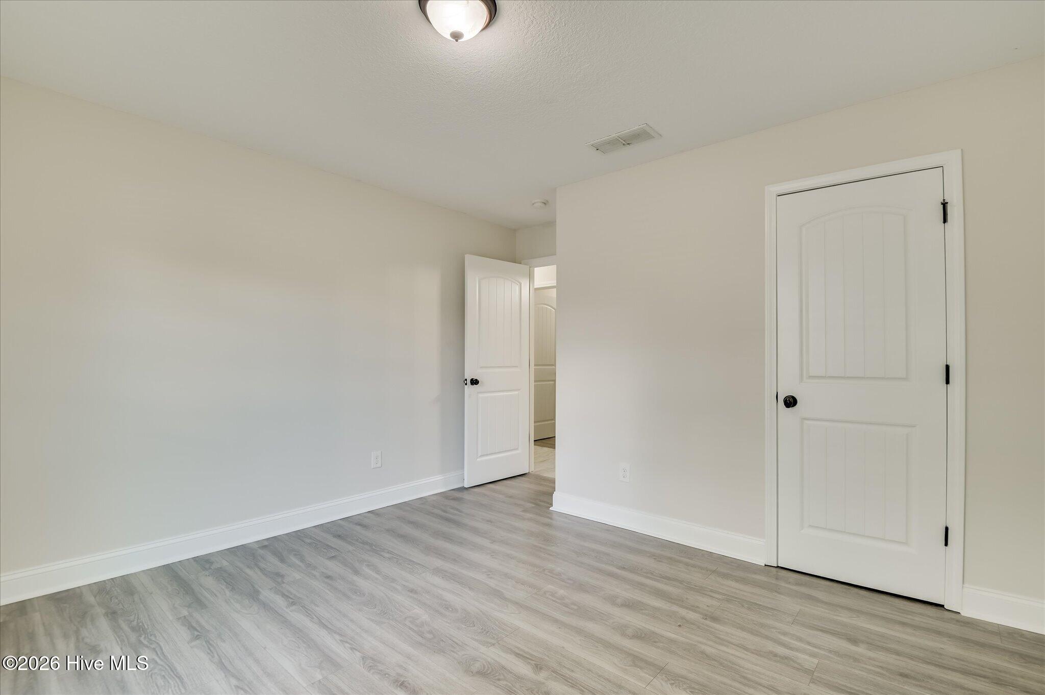2054 Lake Forest Drive Property Photo 30