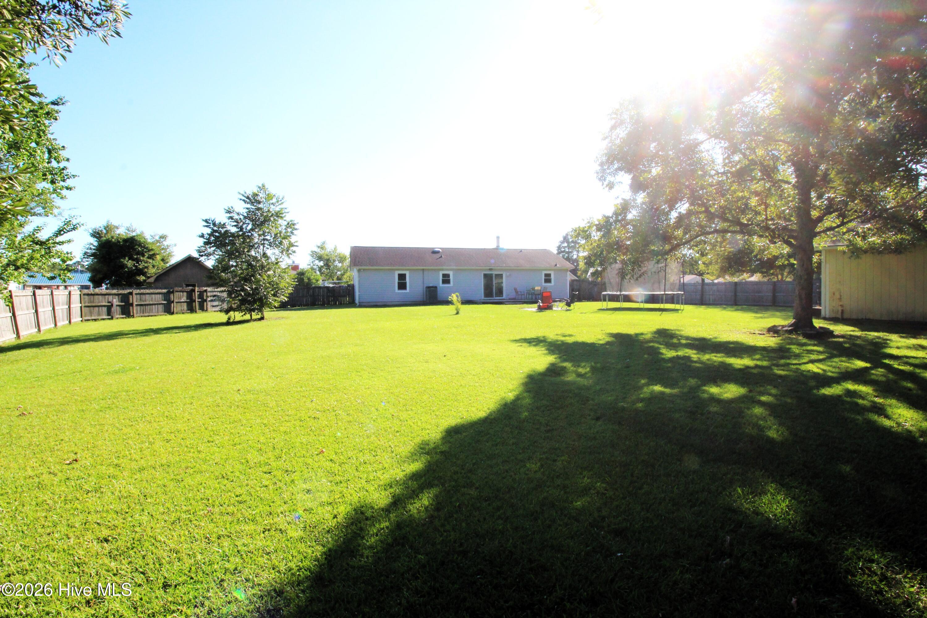 216 Ashwood Court Property Photo 23