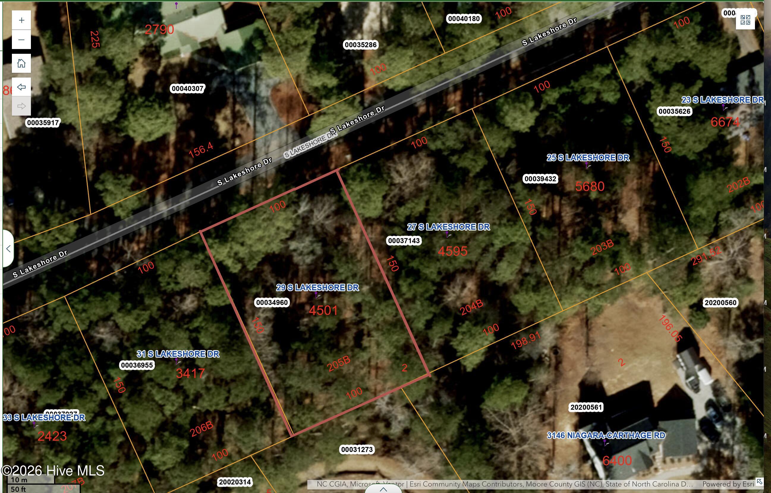 29 S Lakeshore Drive Property Photo 2