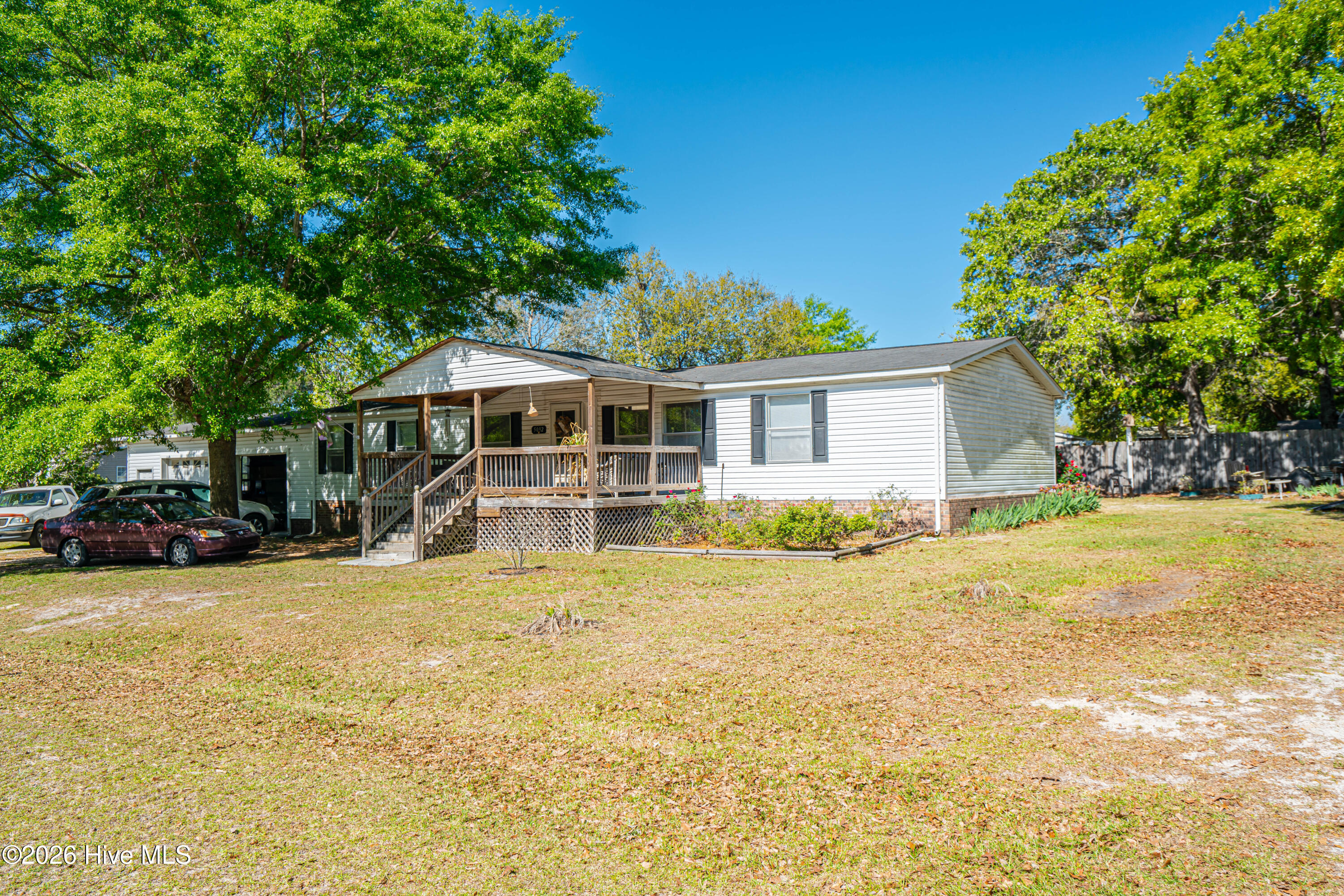 5092 Lakewood Drive SW Property Photo 1