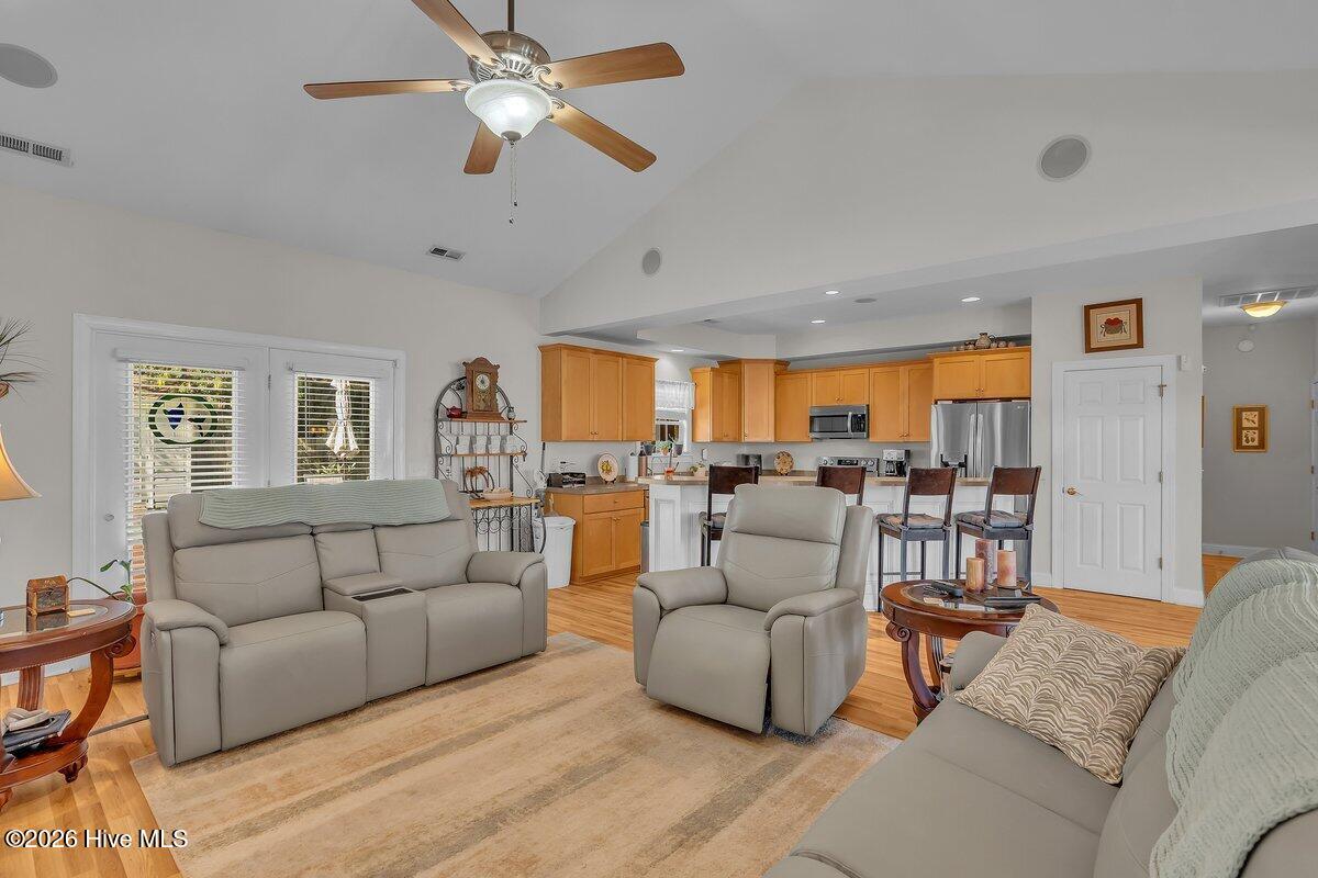 311 Primrose Place Property Photo 23