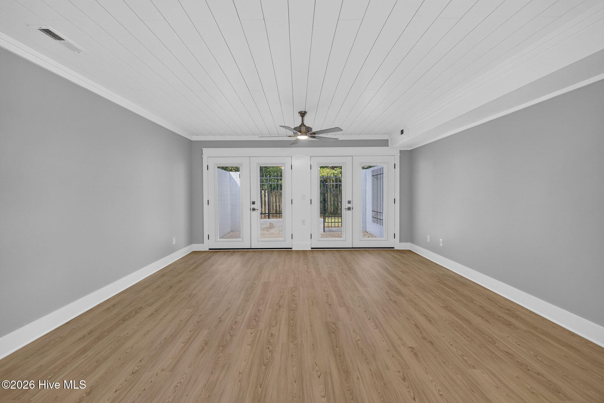 4140 Spirea Drive Property Photo 9