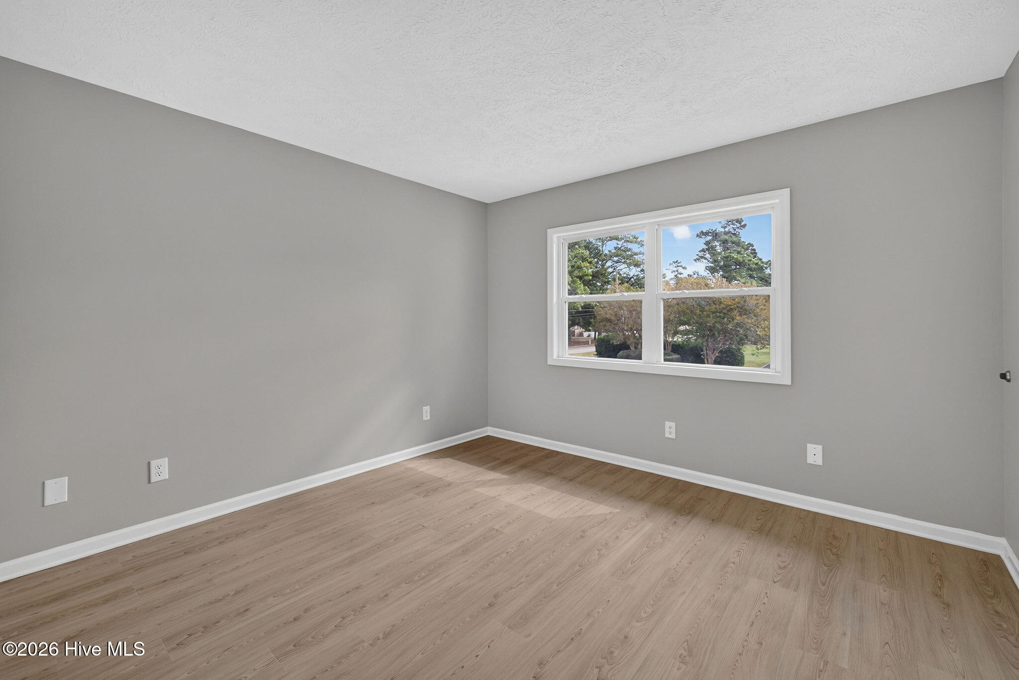 4140 Spirea Drive Property Photo 16