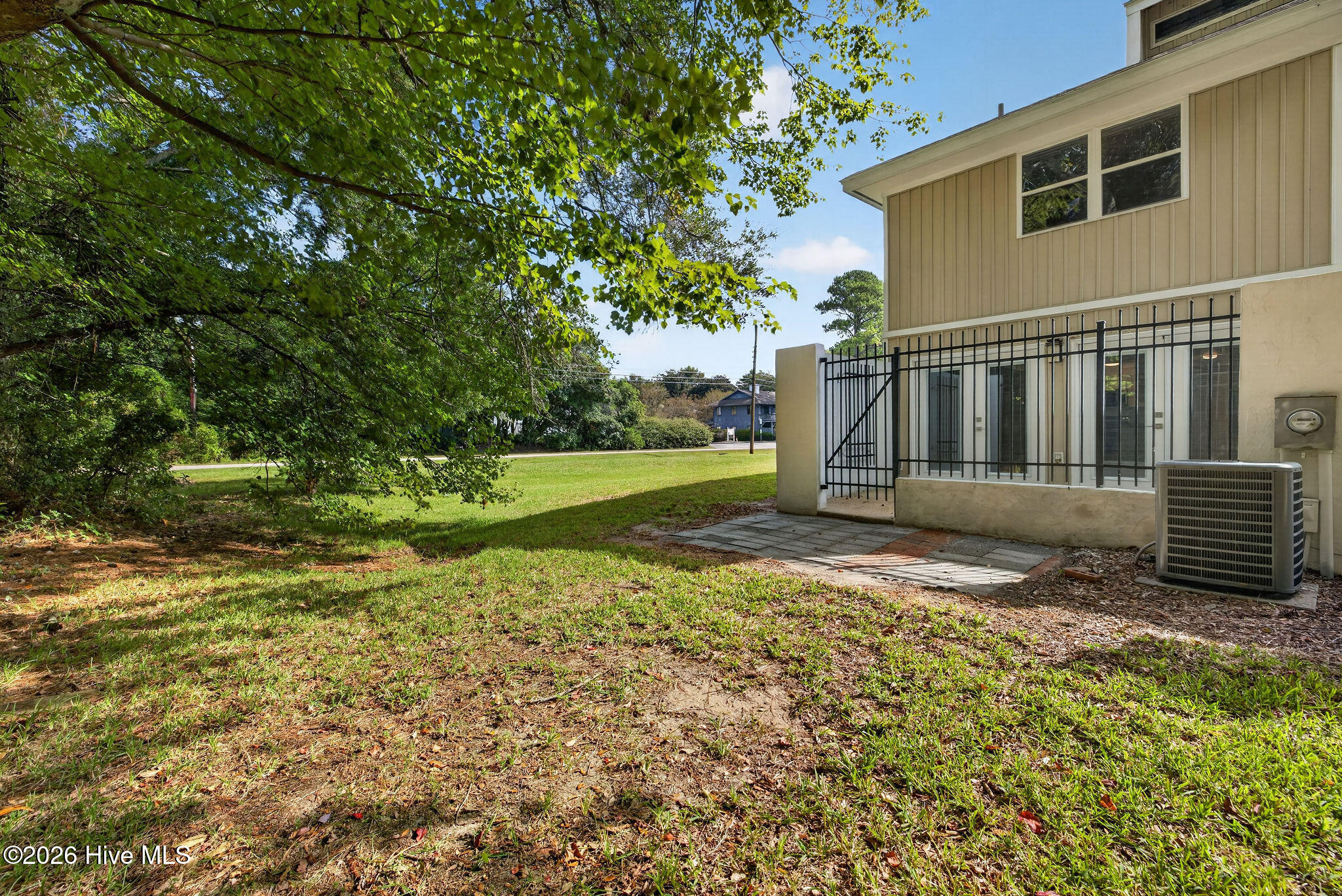 4140 Spirea Drive Property Photo 28