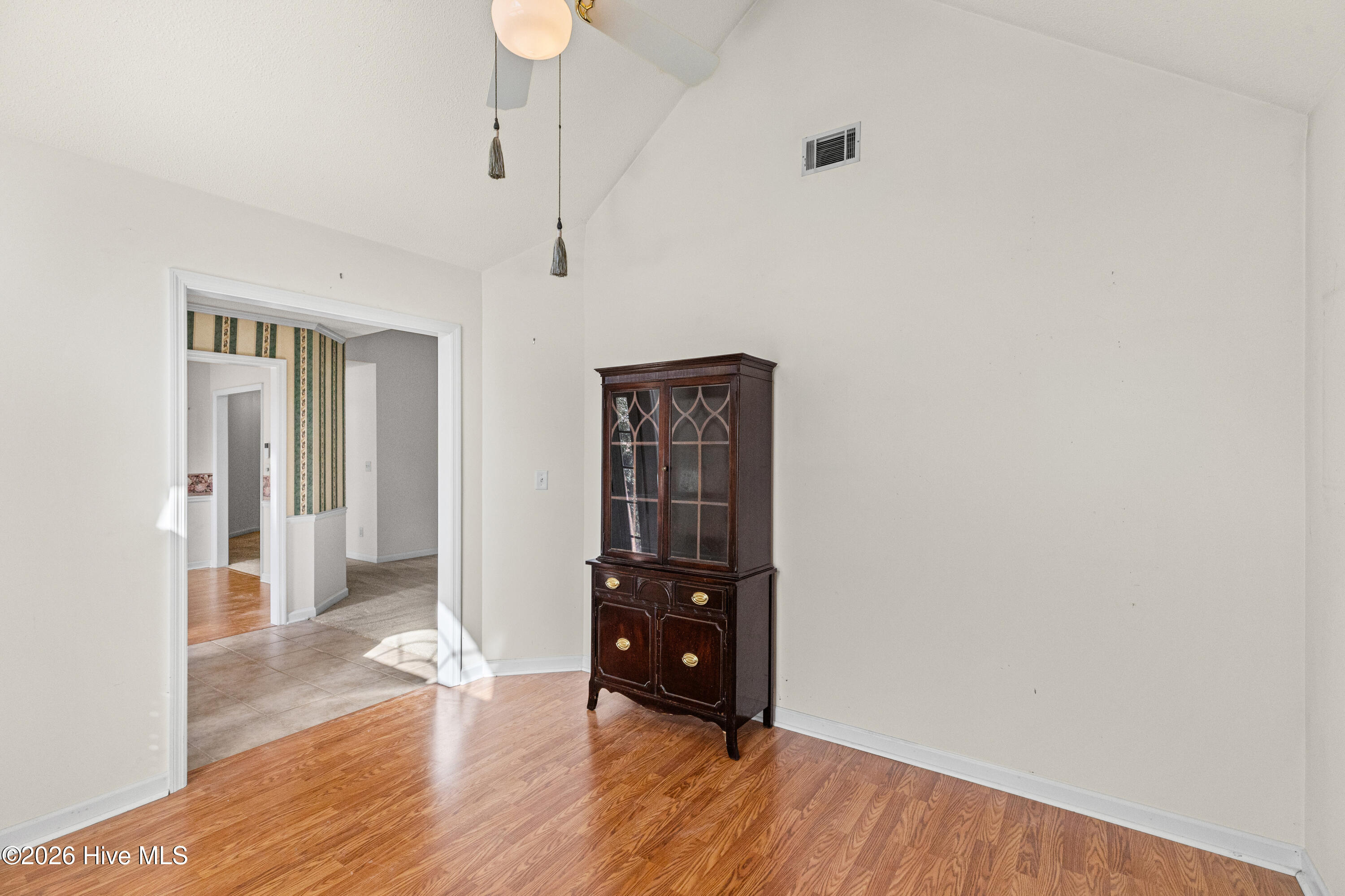 5010 Farmstone Court Property Photo 6
