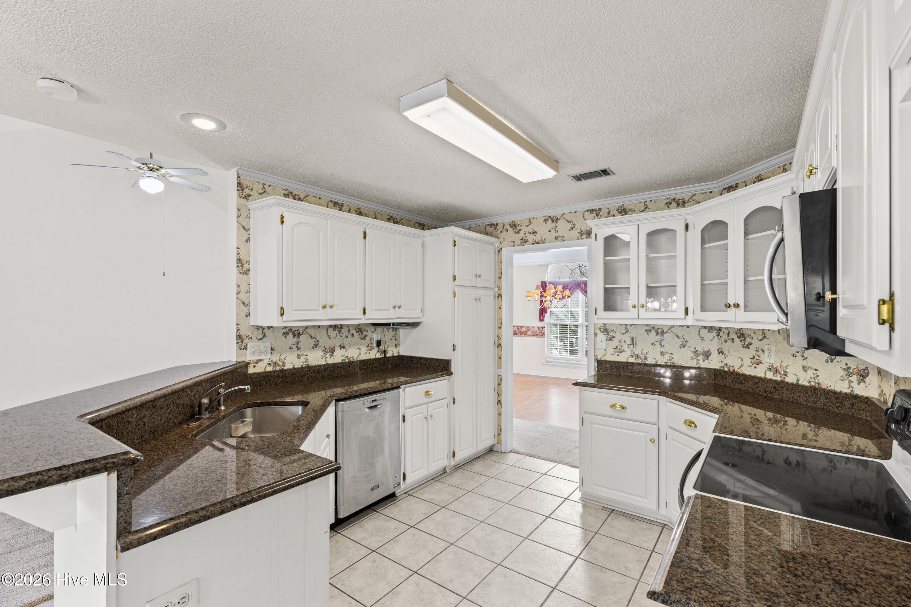 5010 Farmstone Court Property Photo 15