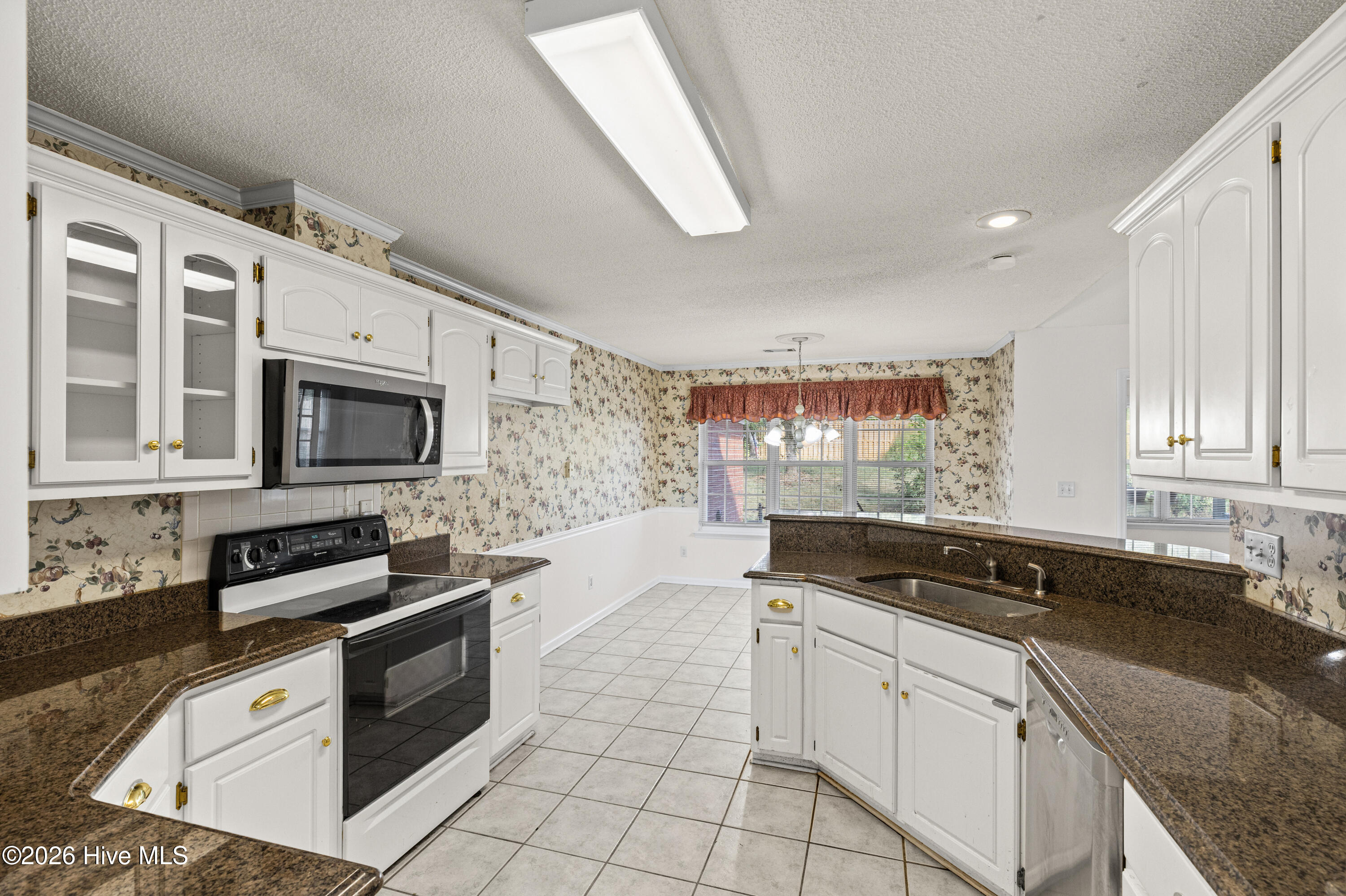 5010 Farmstone Court Property Photo 17