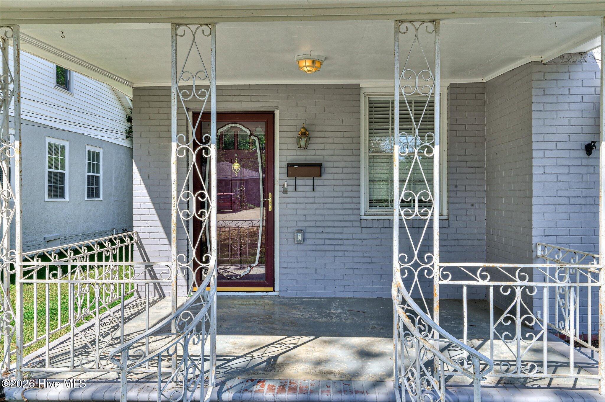 1811 Pennsylvania Avenue Property Photo 4