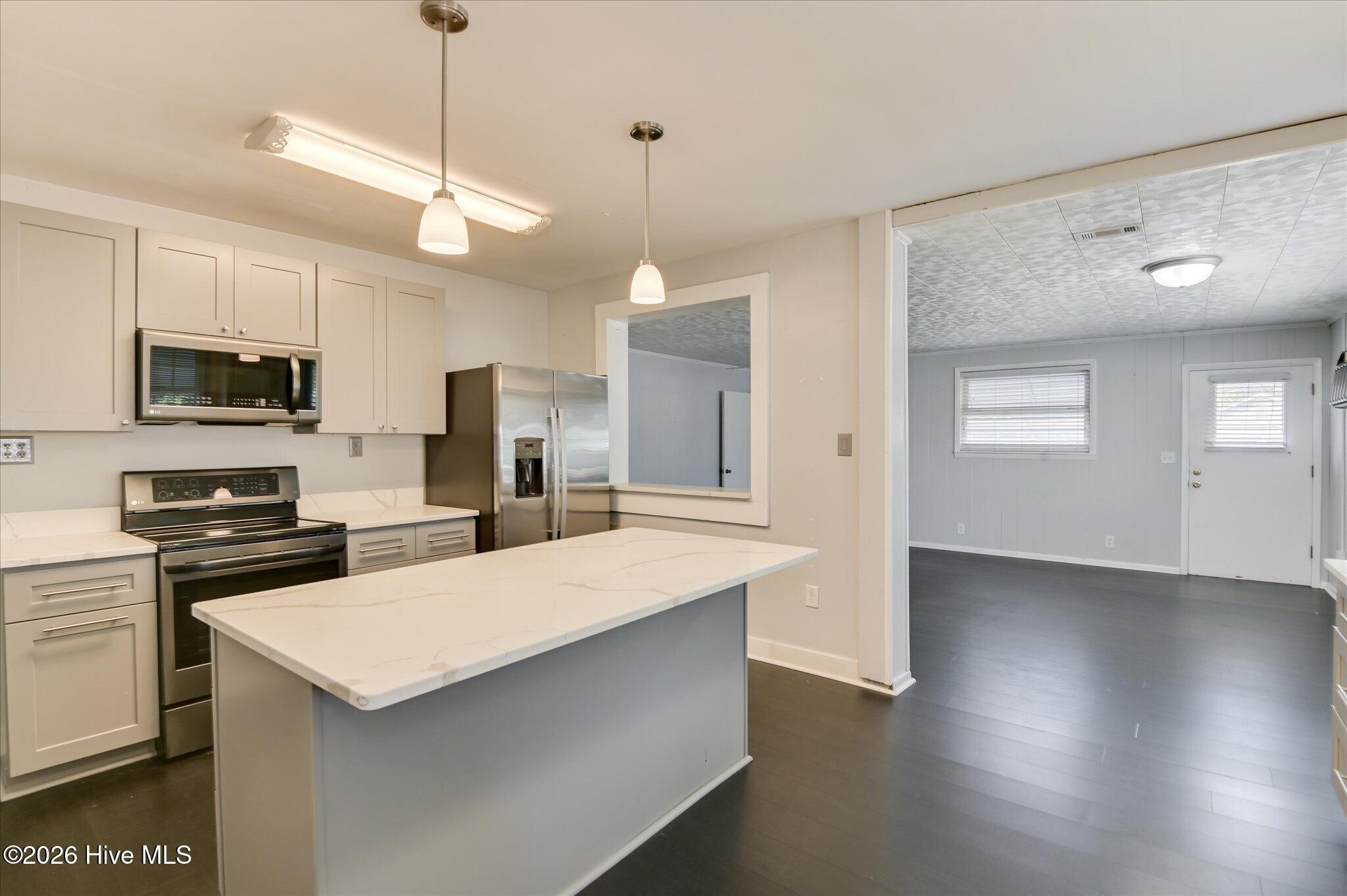 1811 Pennsylvania Avenue Property Photo 15