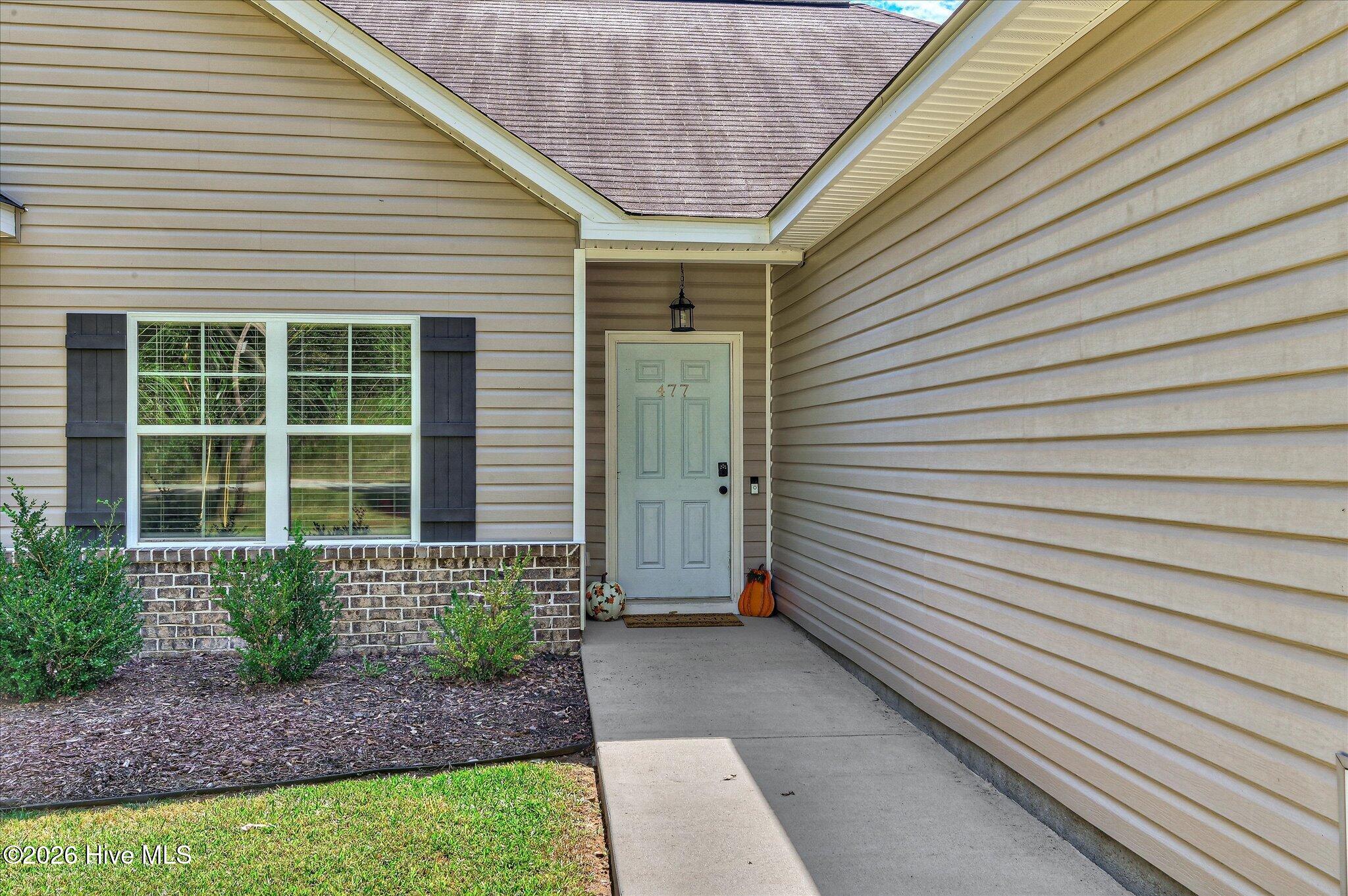 477 Del Rio Road Property Photo 4