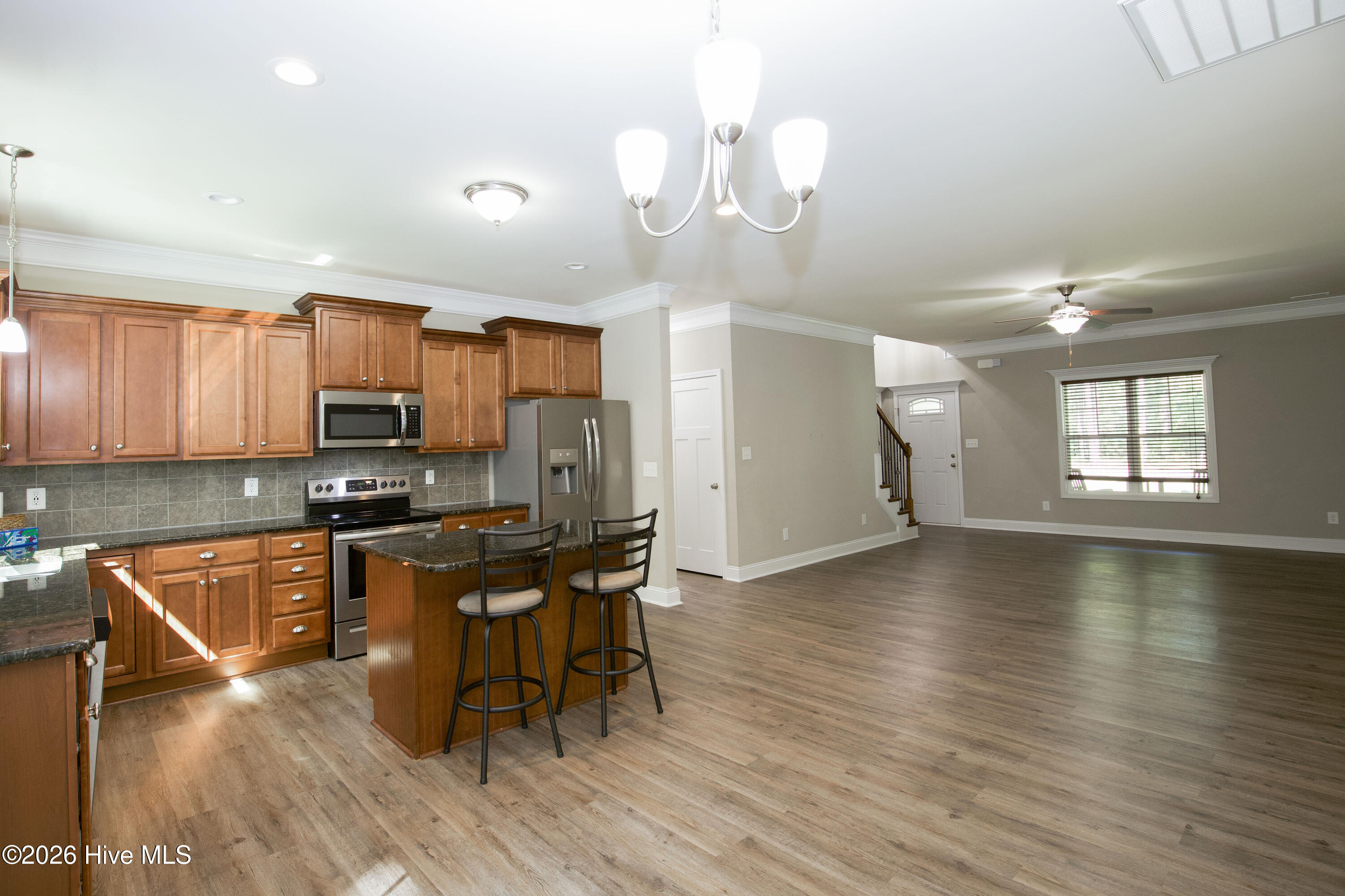 655 Bald Eagle Drive Property Photo 9