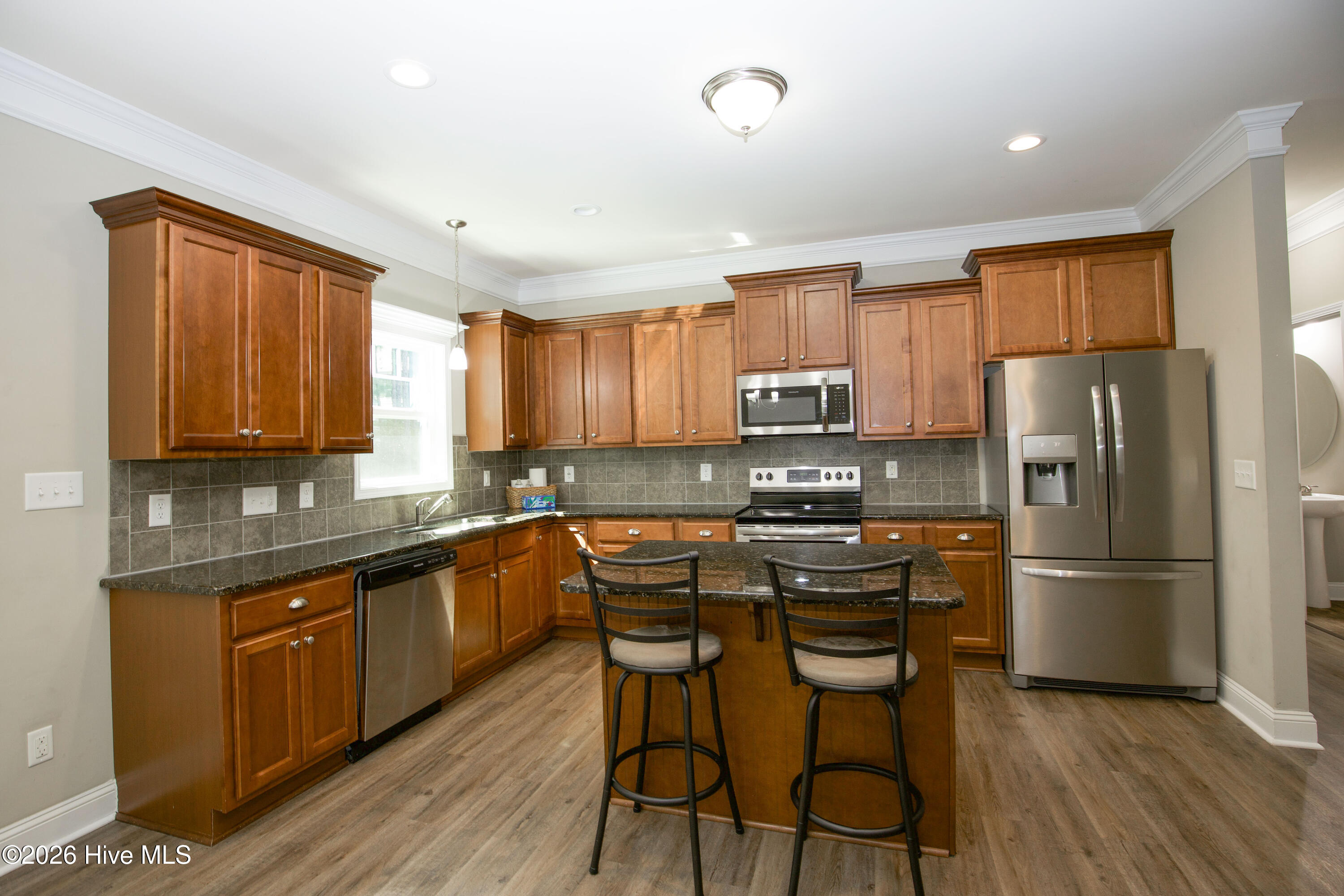 655 Bald Eagle Drive Property Photo 10