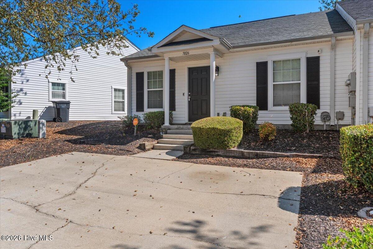 7026 Reagan Circle Property Photo 2