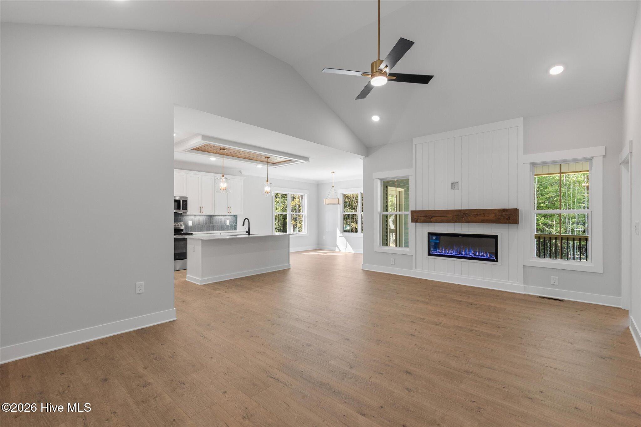 2022 Hayes Road Property Photo 3