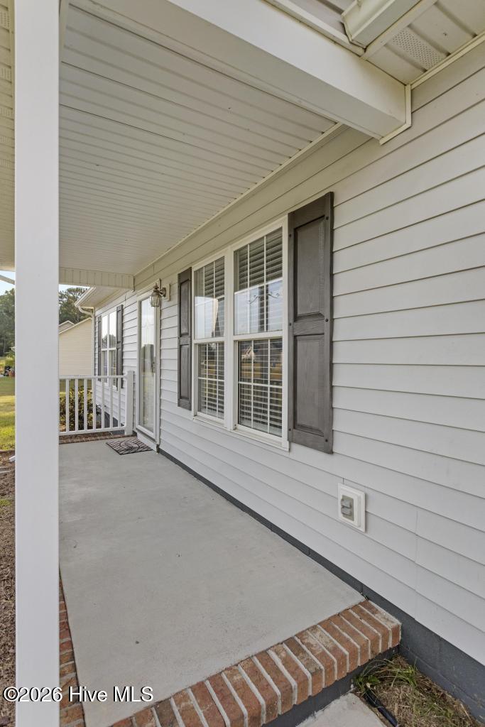 100 Goldie Lane Property Photo 2