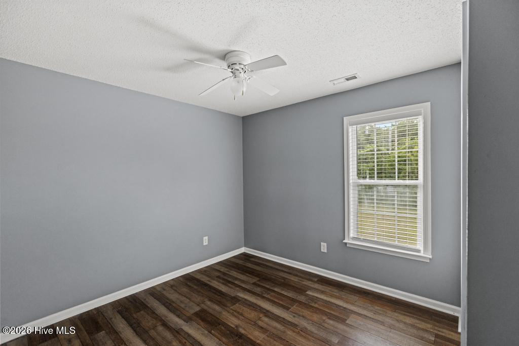 100 Goldie Lane Property Photo 14