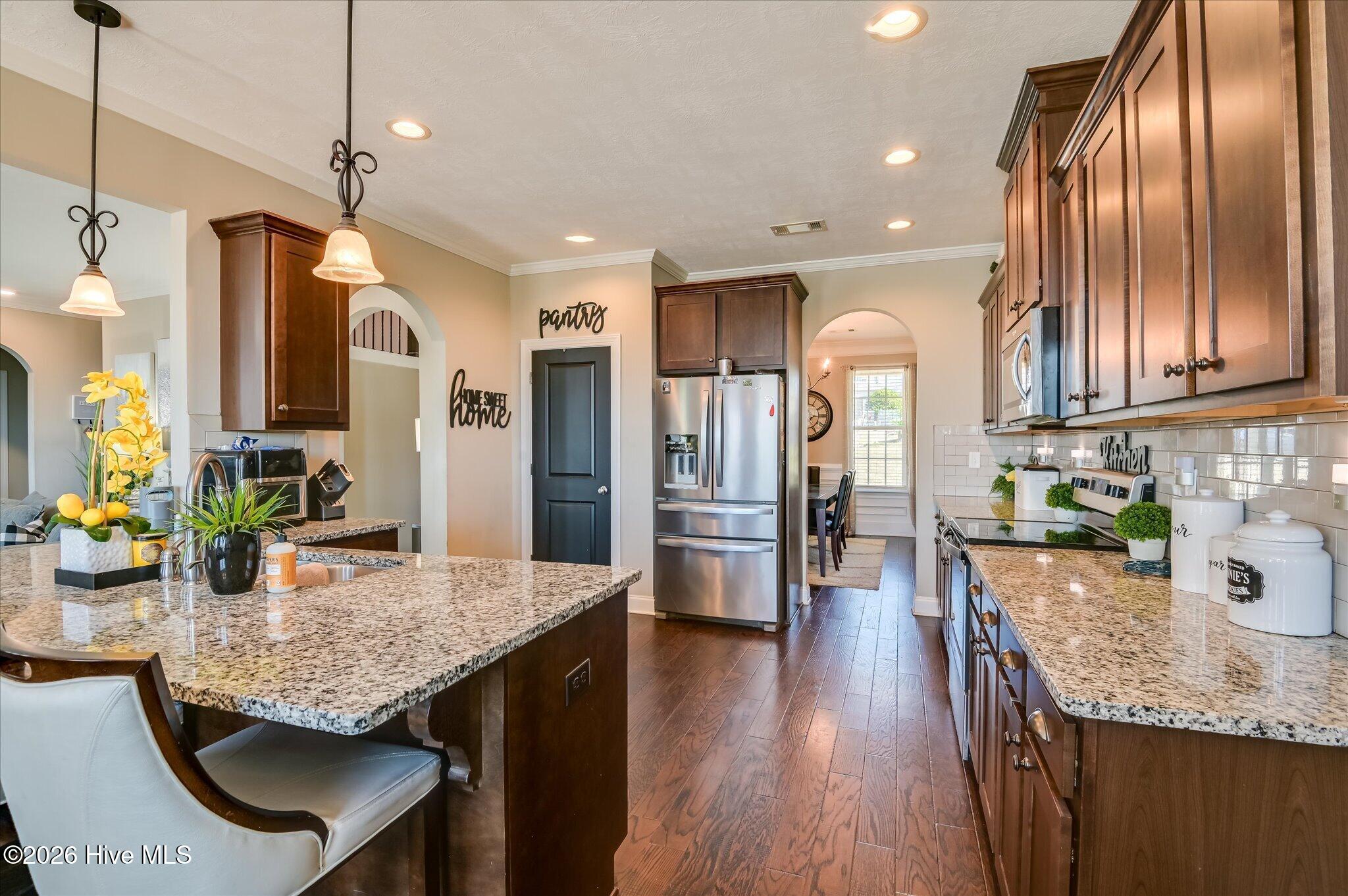 1730 Ethan Way Property Photo 8