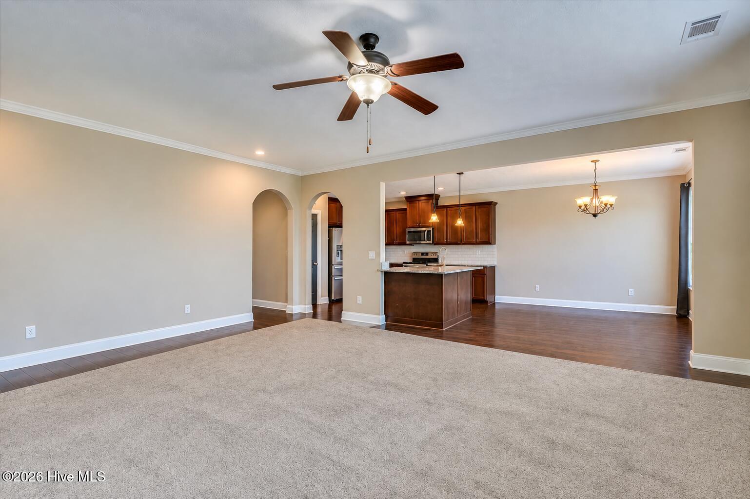 1730 Ethan Way Property Photo 12