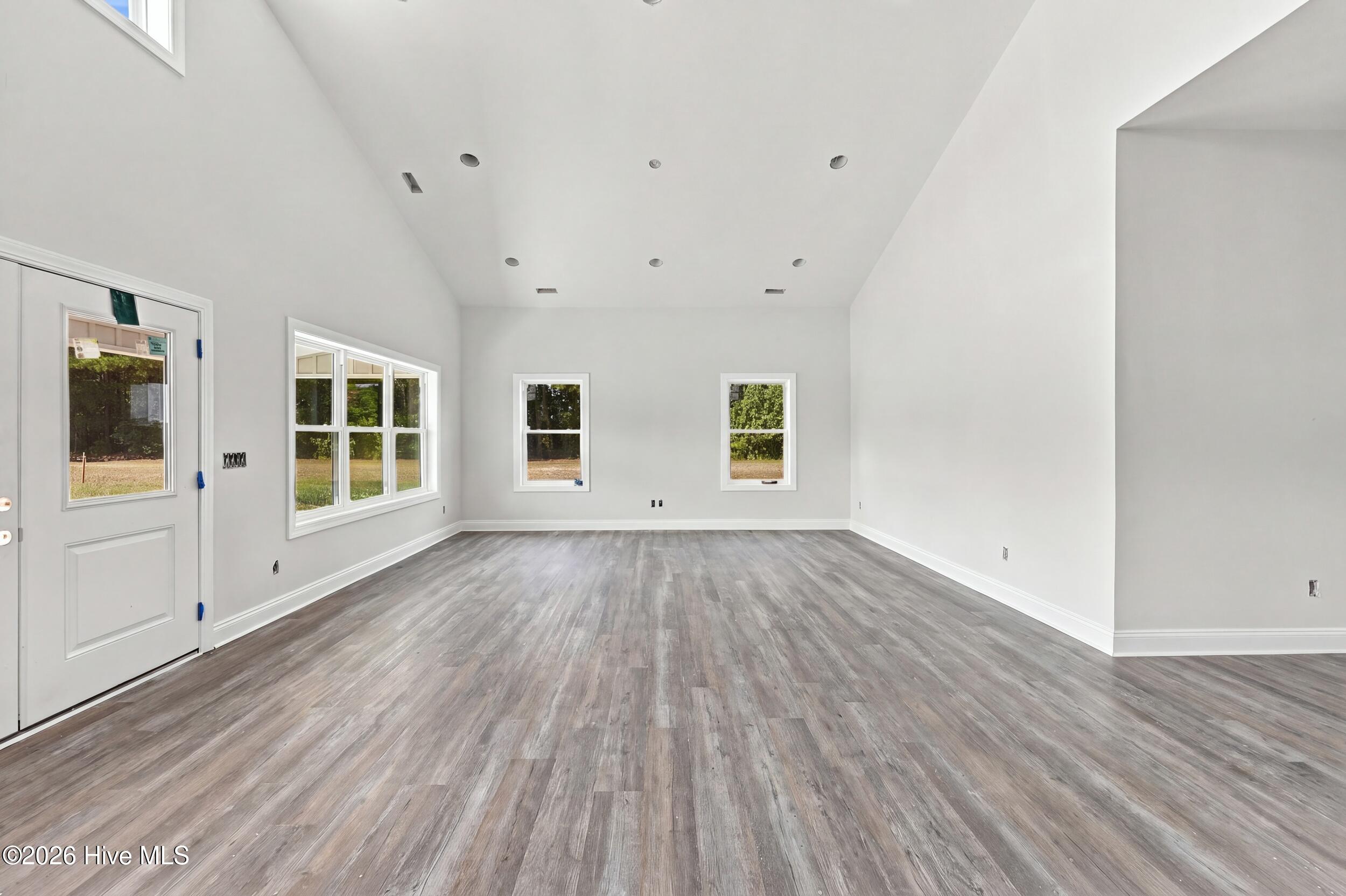 311 Center Hill Road Property Photo 4
