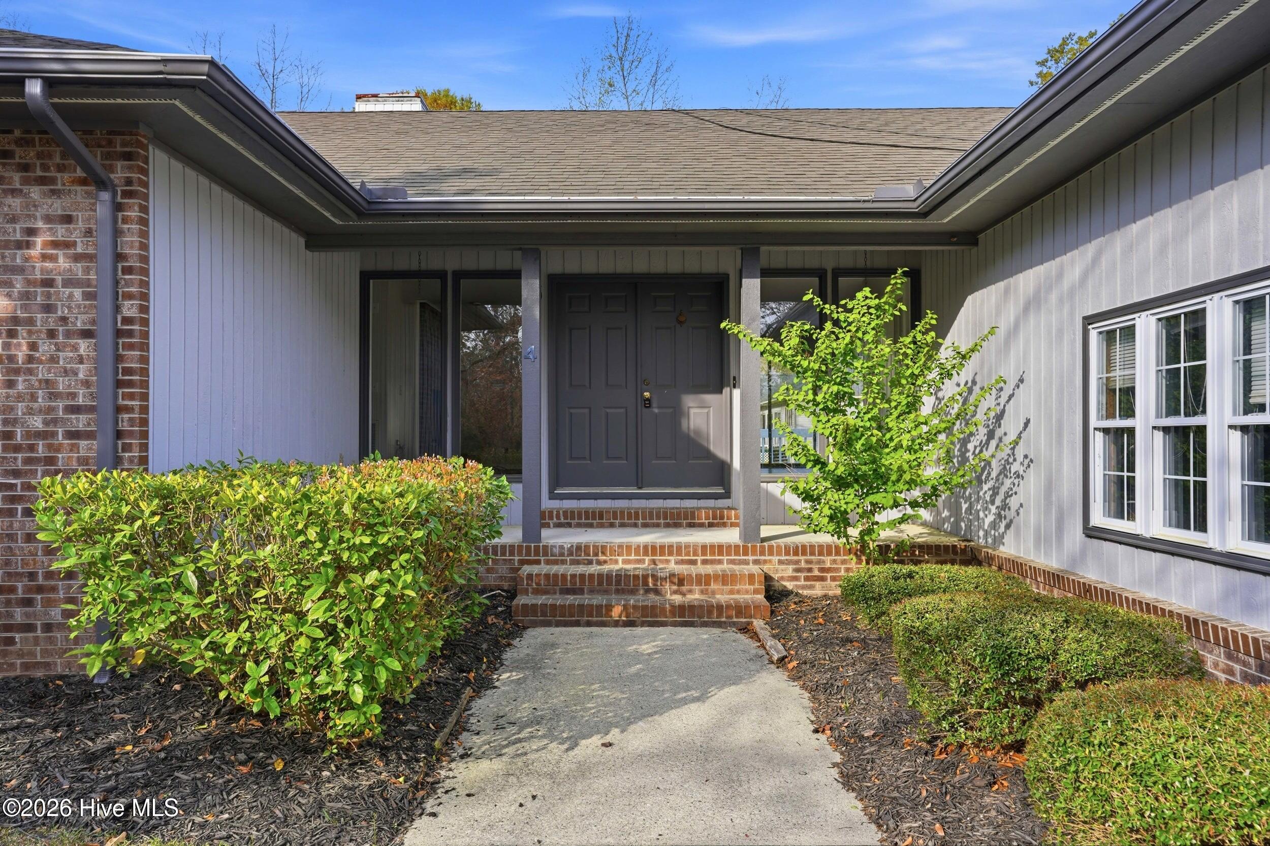 4 Sandtrap Drive Property Photo 4