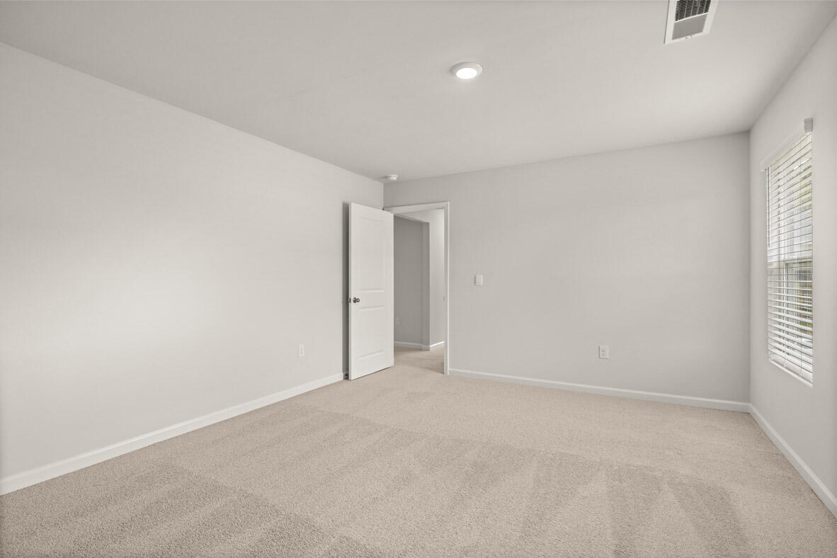 405 Roebuck Property Photo 44