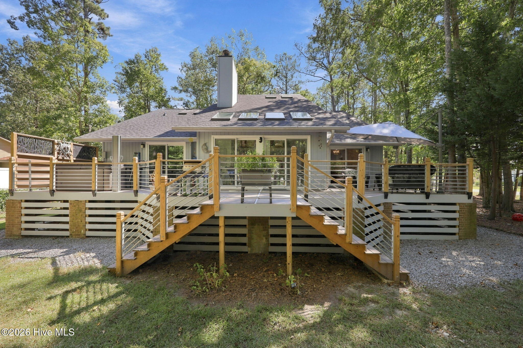 101 Skipper Circle Property Photo 2