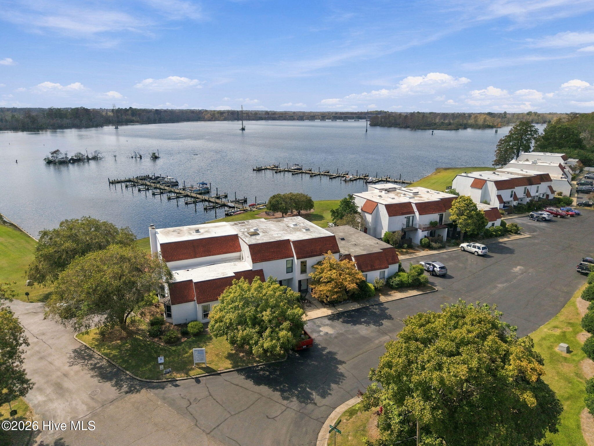 106 Washington Harbor Property Photo 2