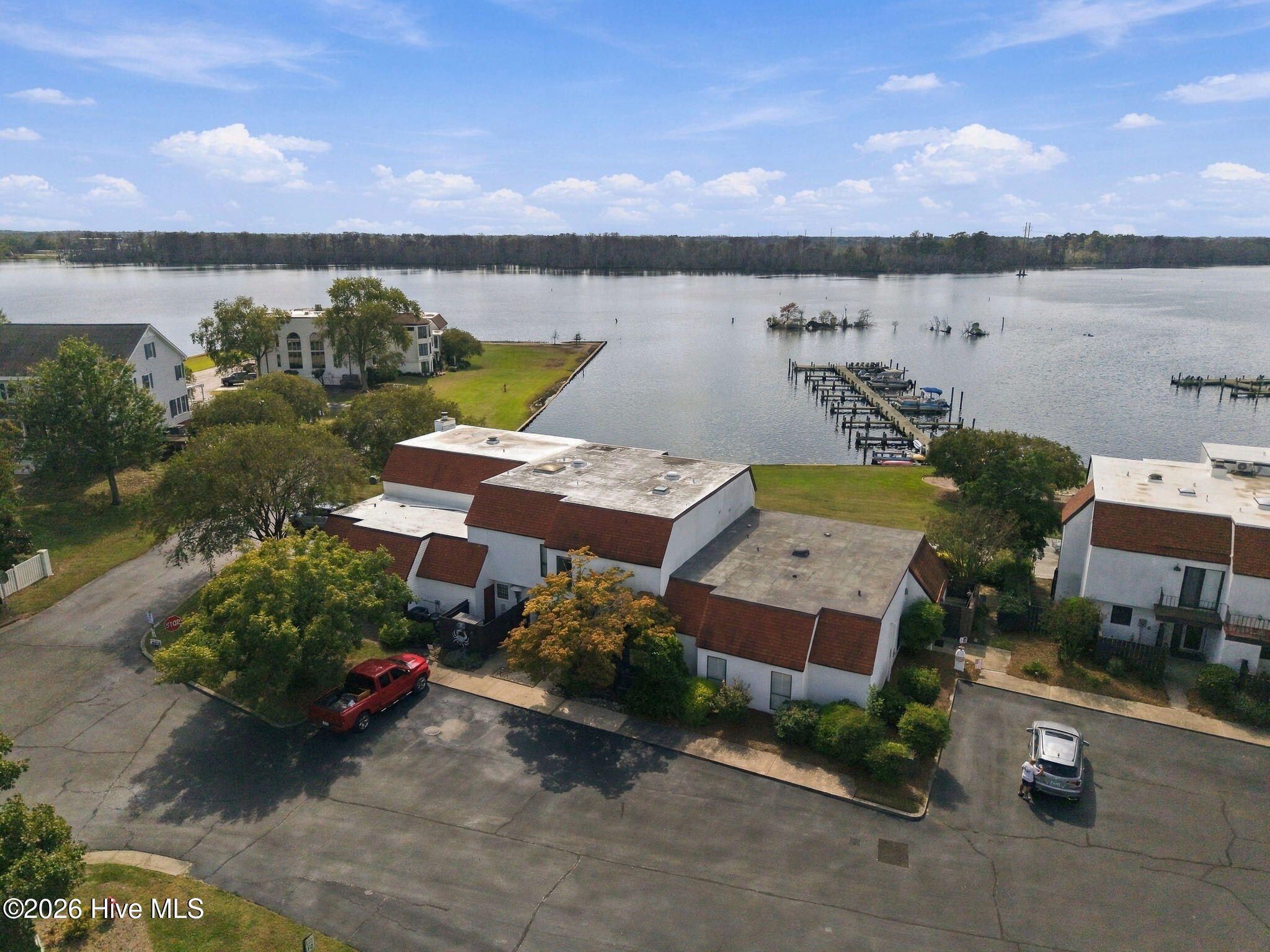 106 Washington Harbor Property Photo 5