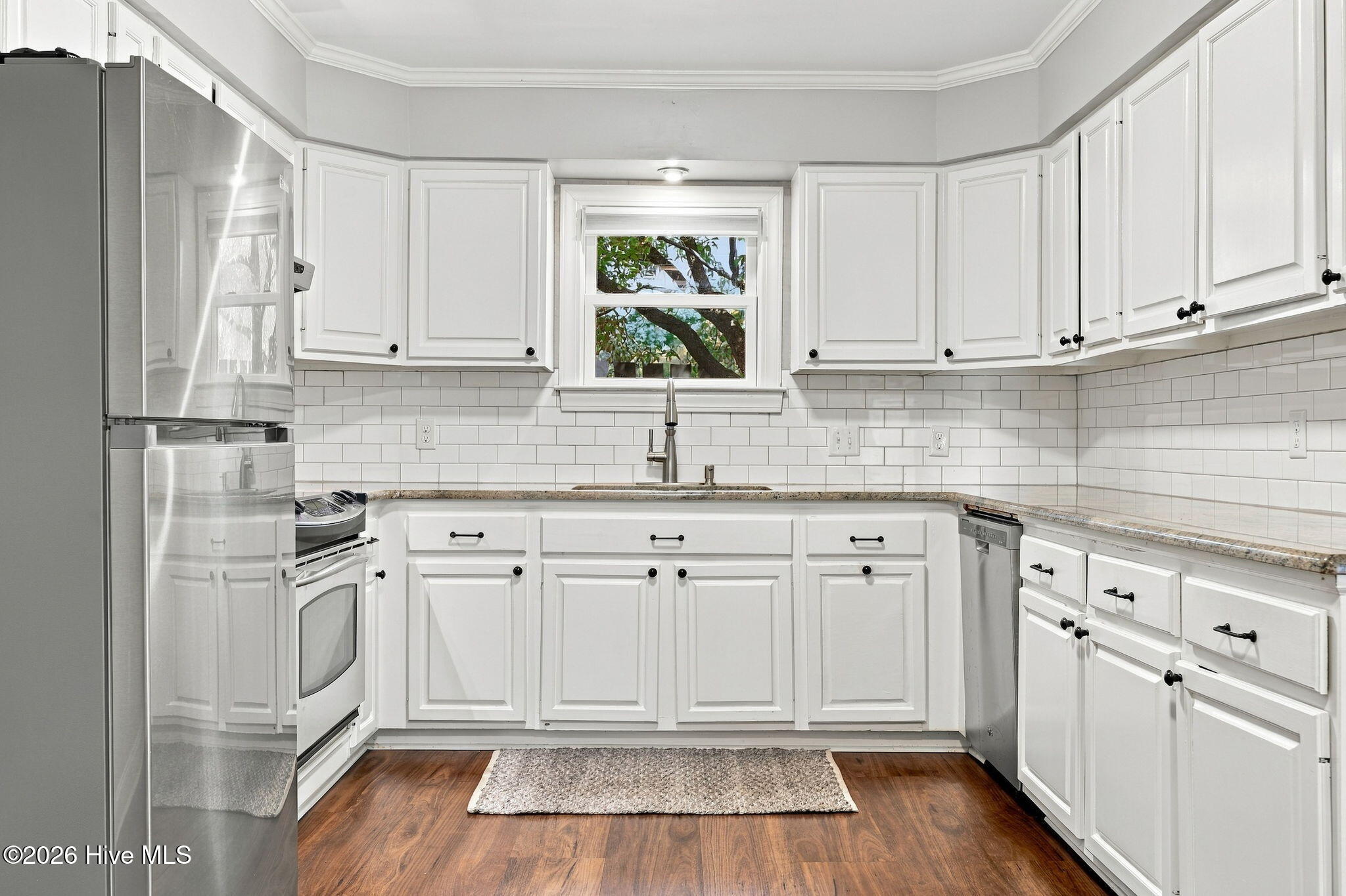 106 Washington Harbor Property Photo 9