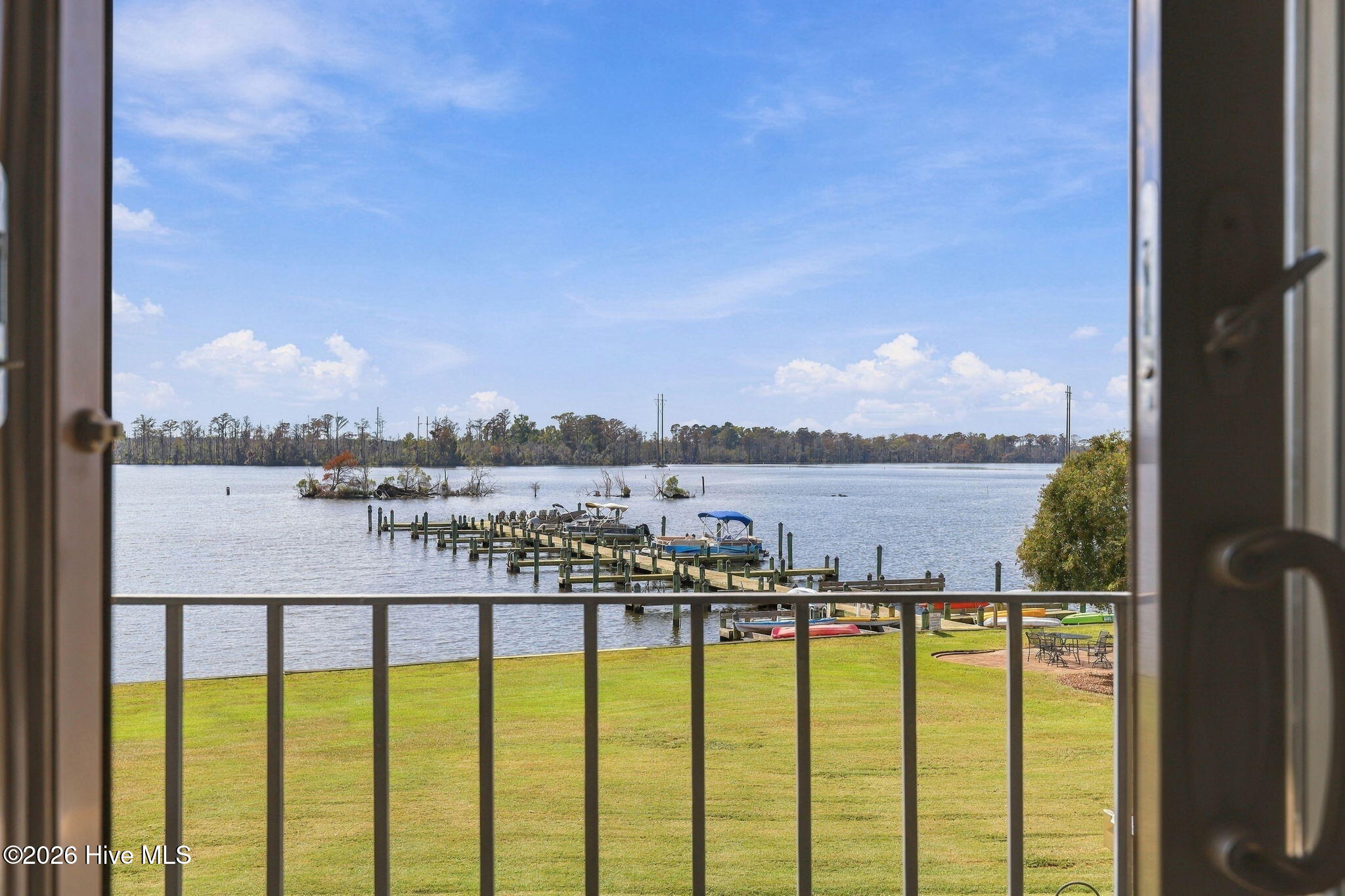 106 Washington Harbor Property Photo 31