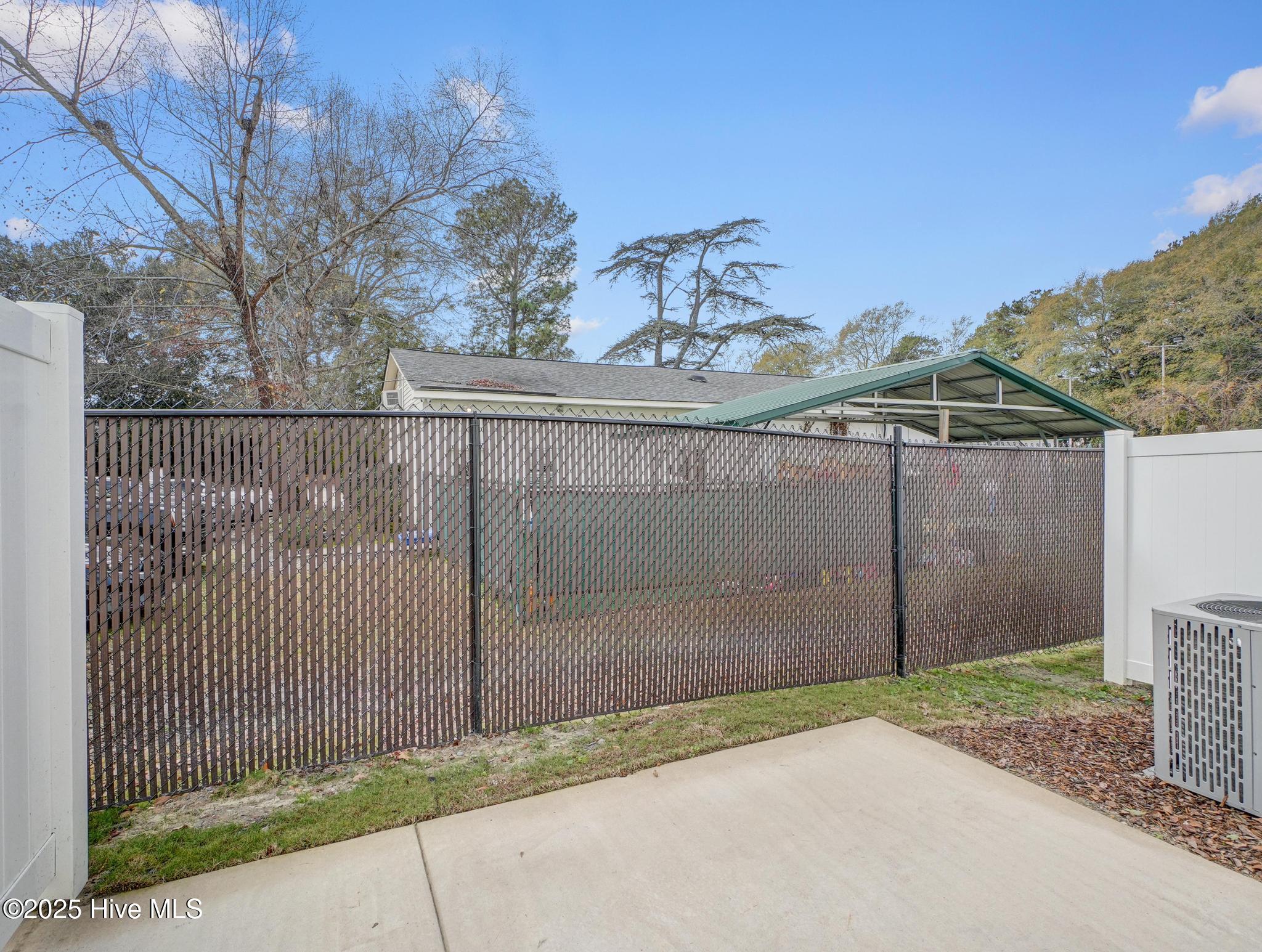 247 Townhome Lane Property Photo 13