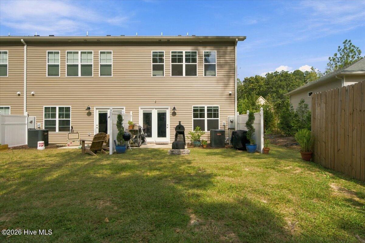 391 James Street Property Photo 10